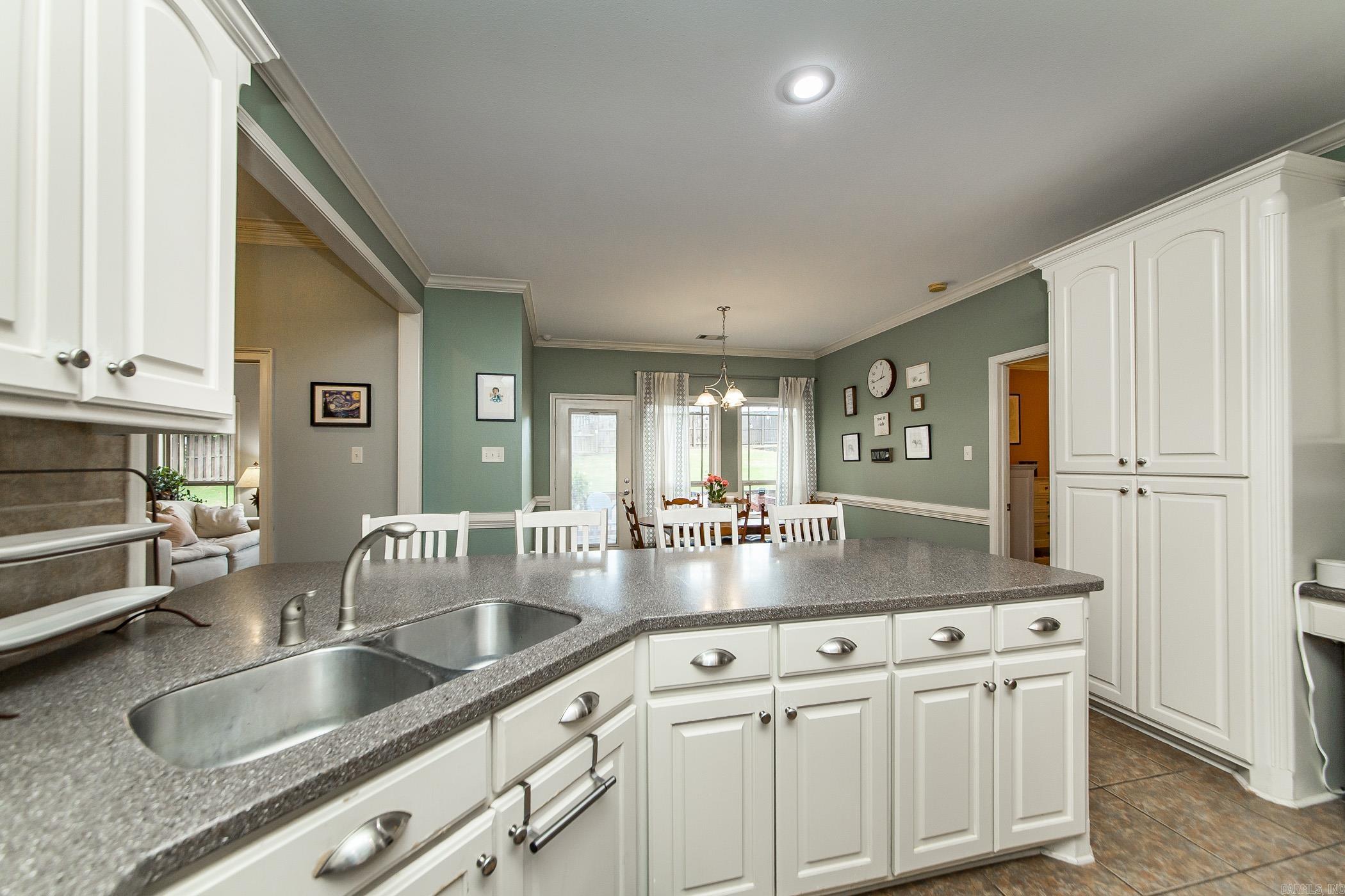 15 Hickory Circle