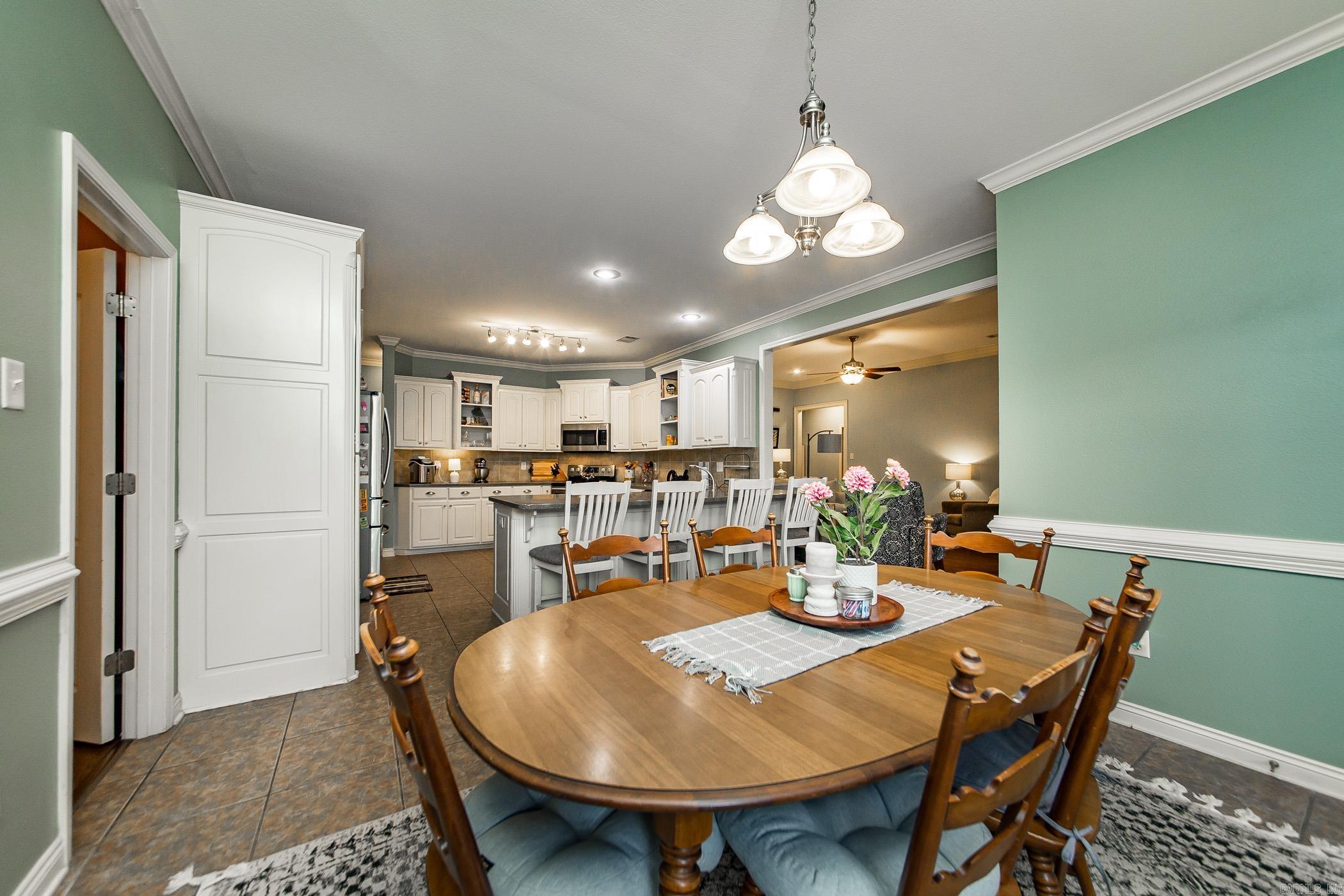 15 Hickory Circle
