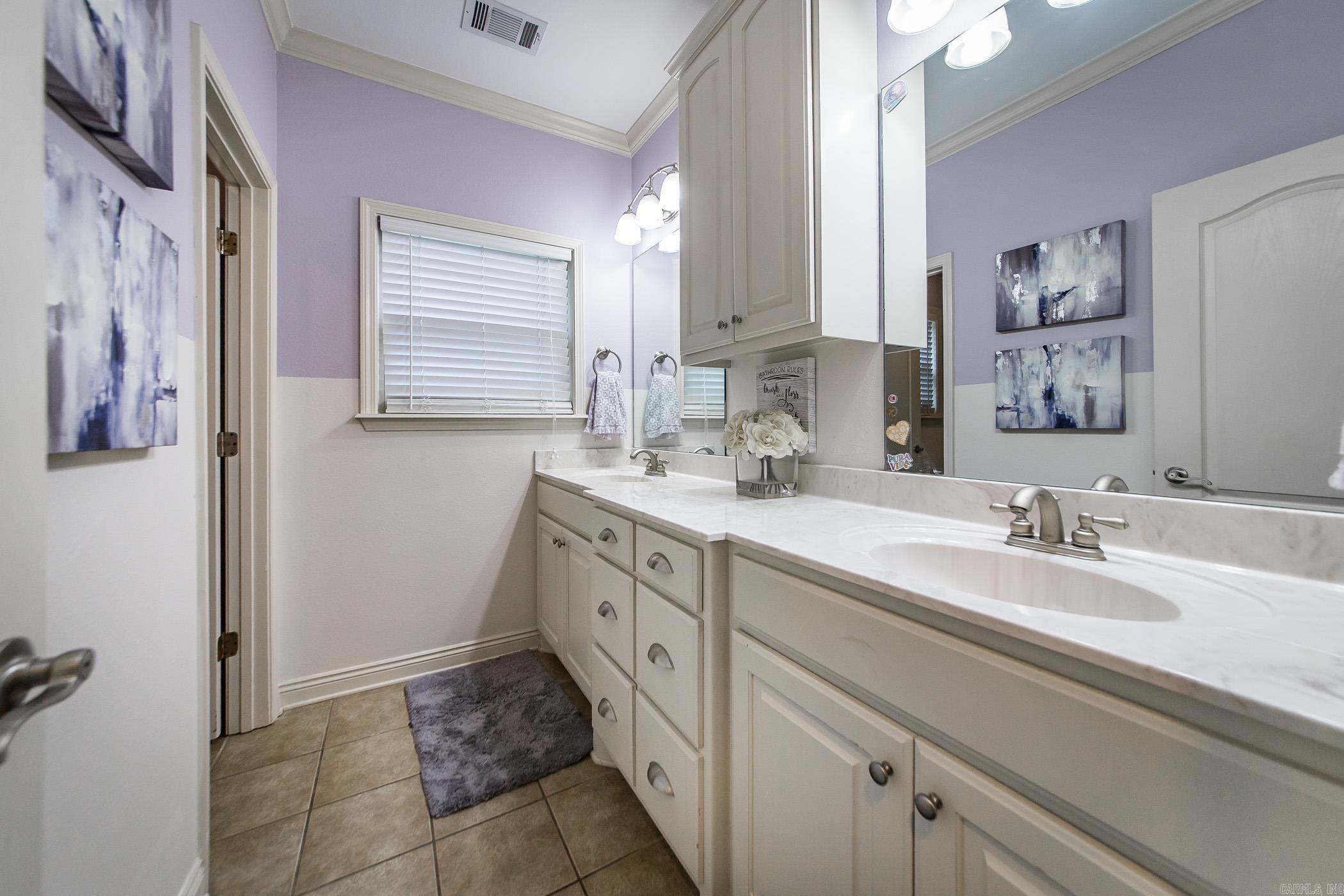 15 Hickory Circle