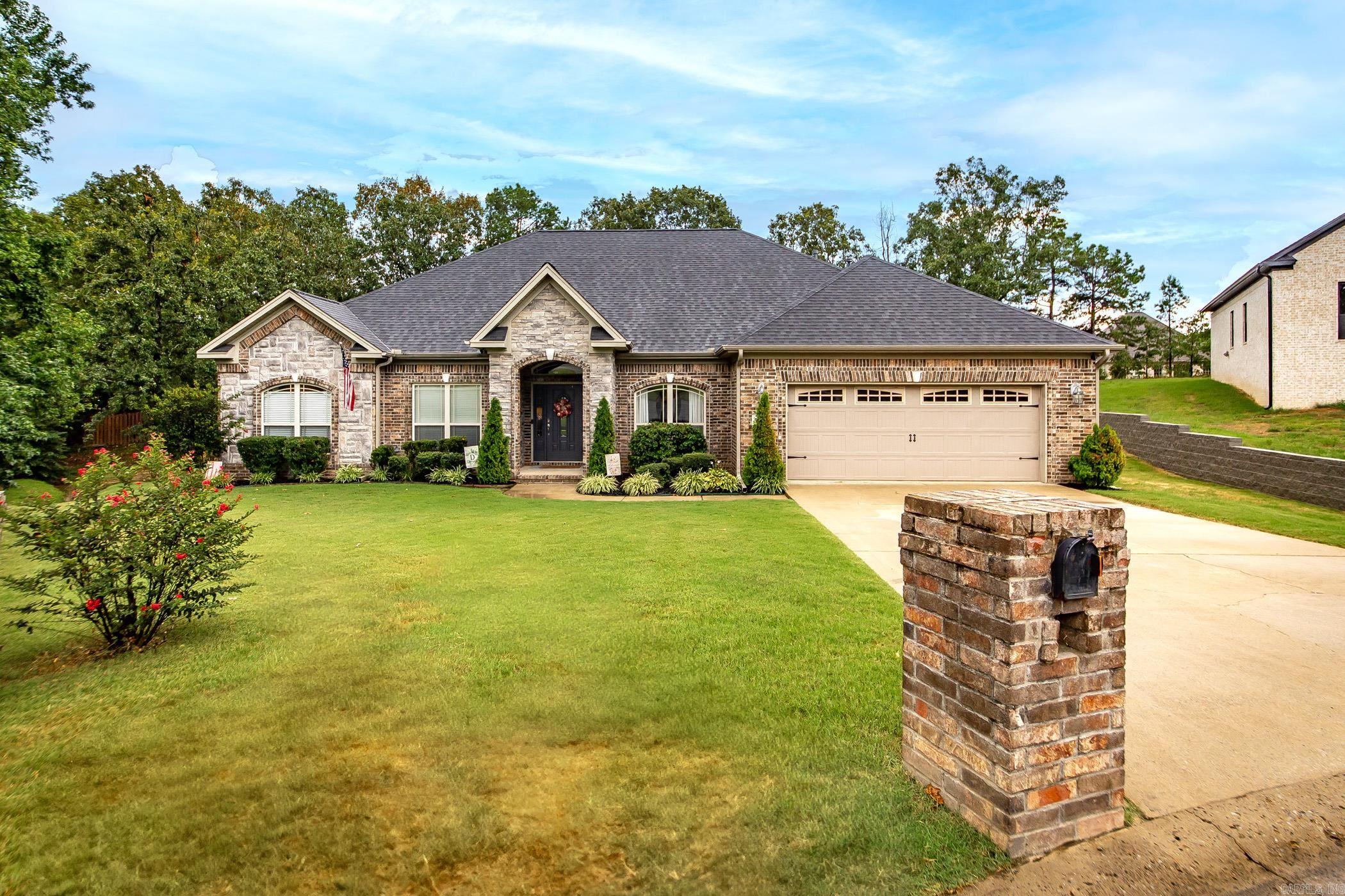 15 Hickory Circle