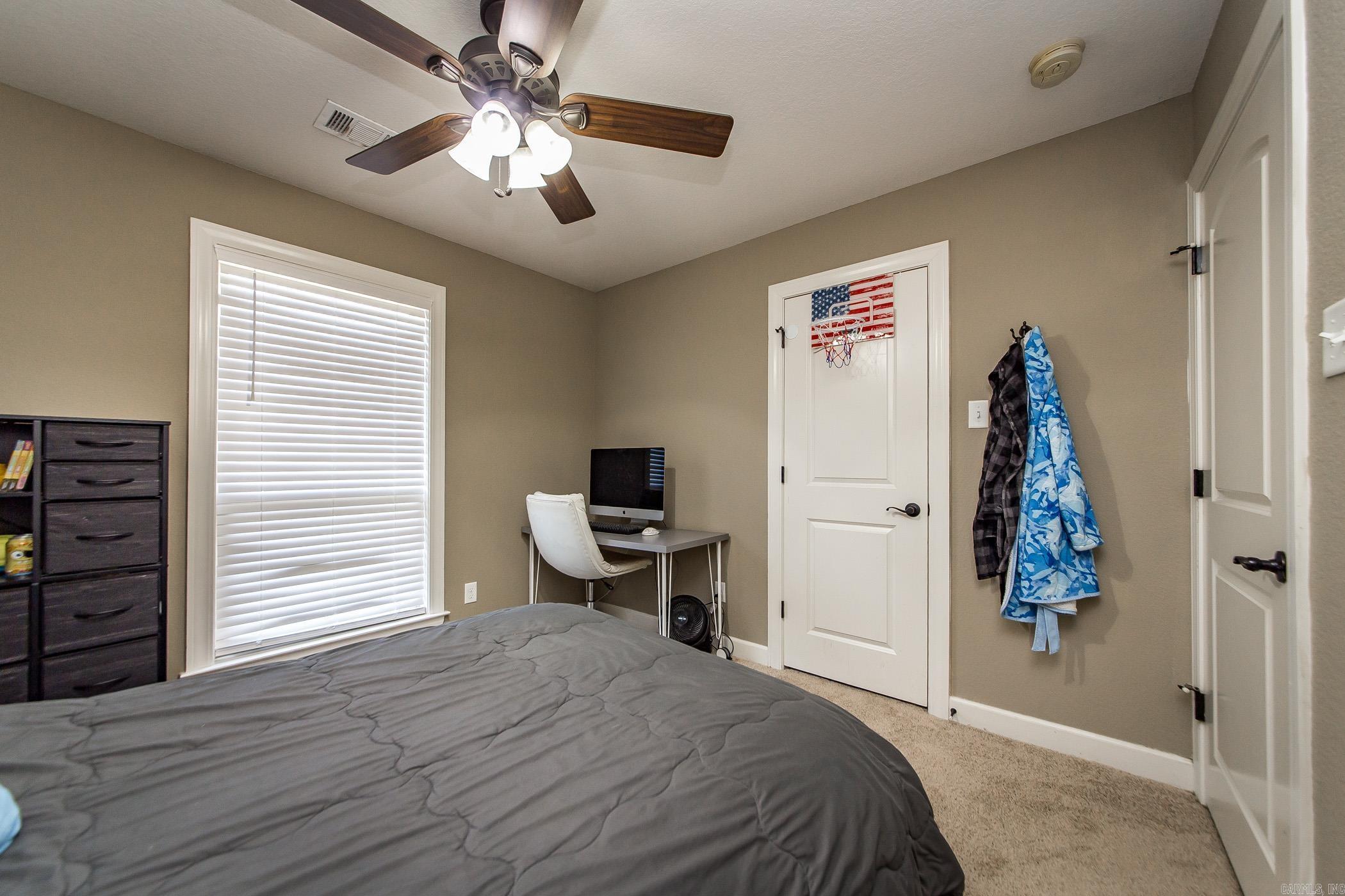 225 Jackson Park Cove
