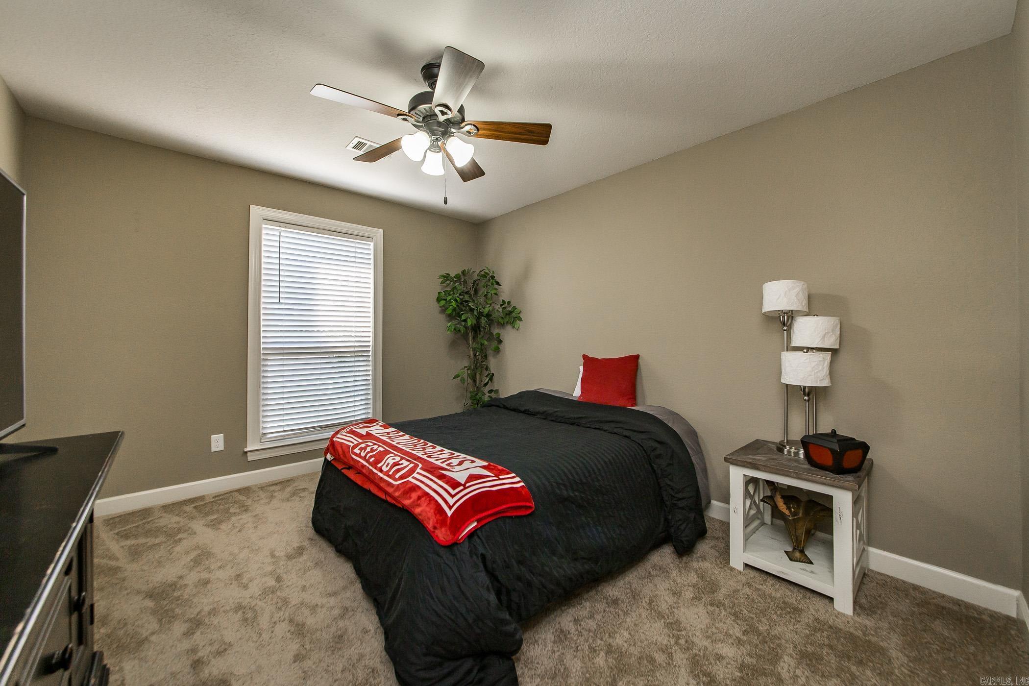 225 Jackson Park Cove