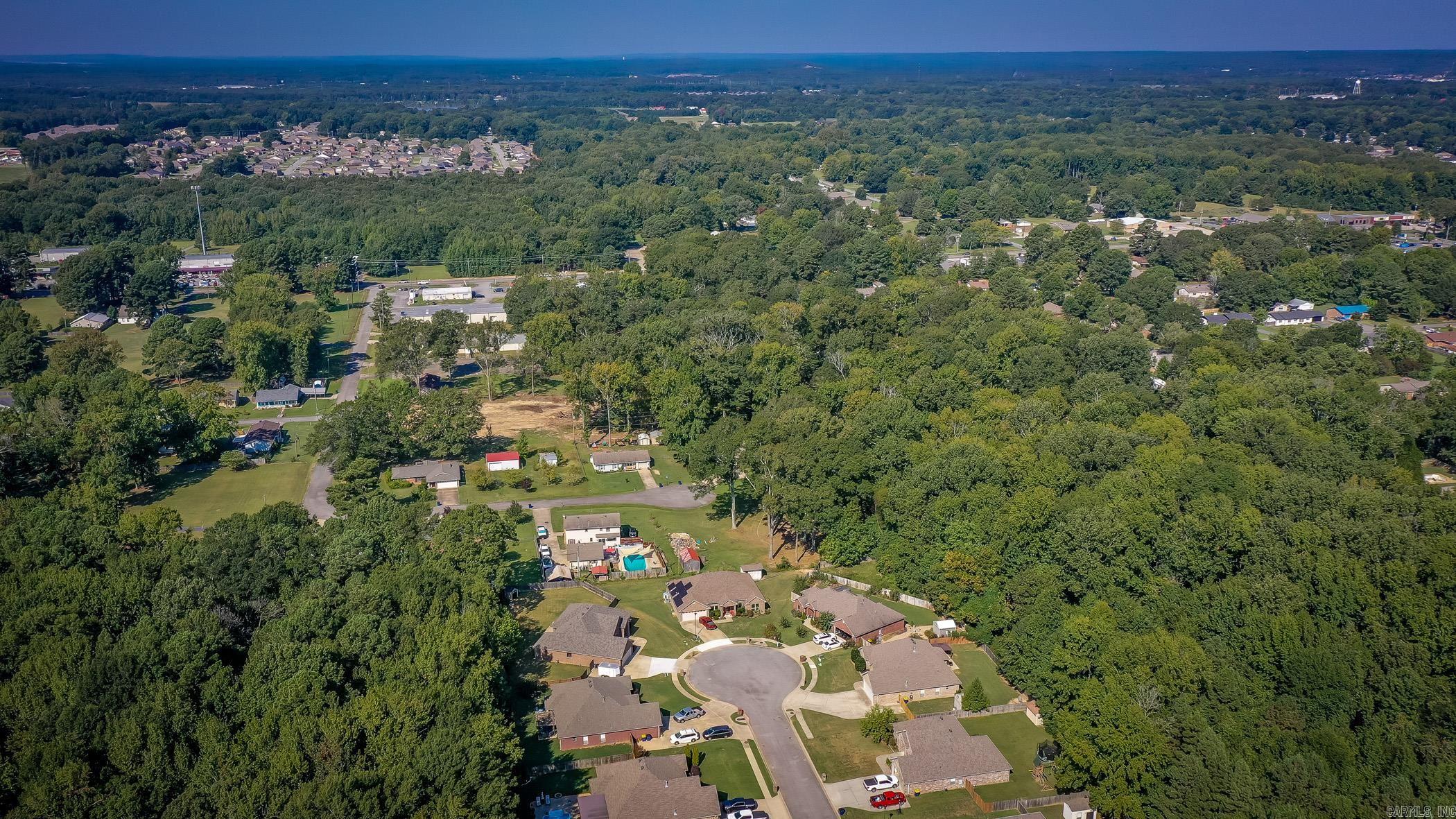 225 Jackson Park Cove