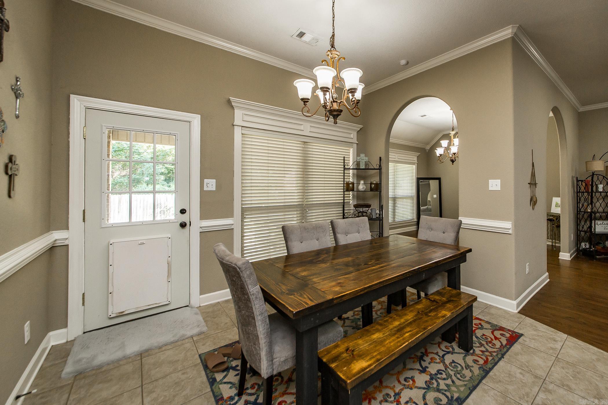 225 Jackson Park Cove