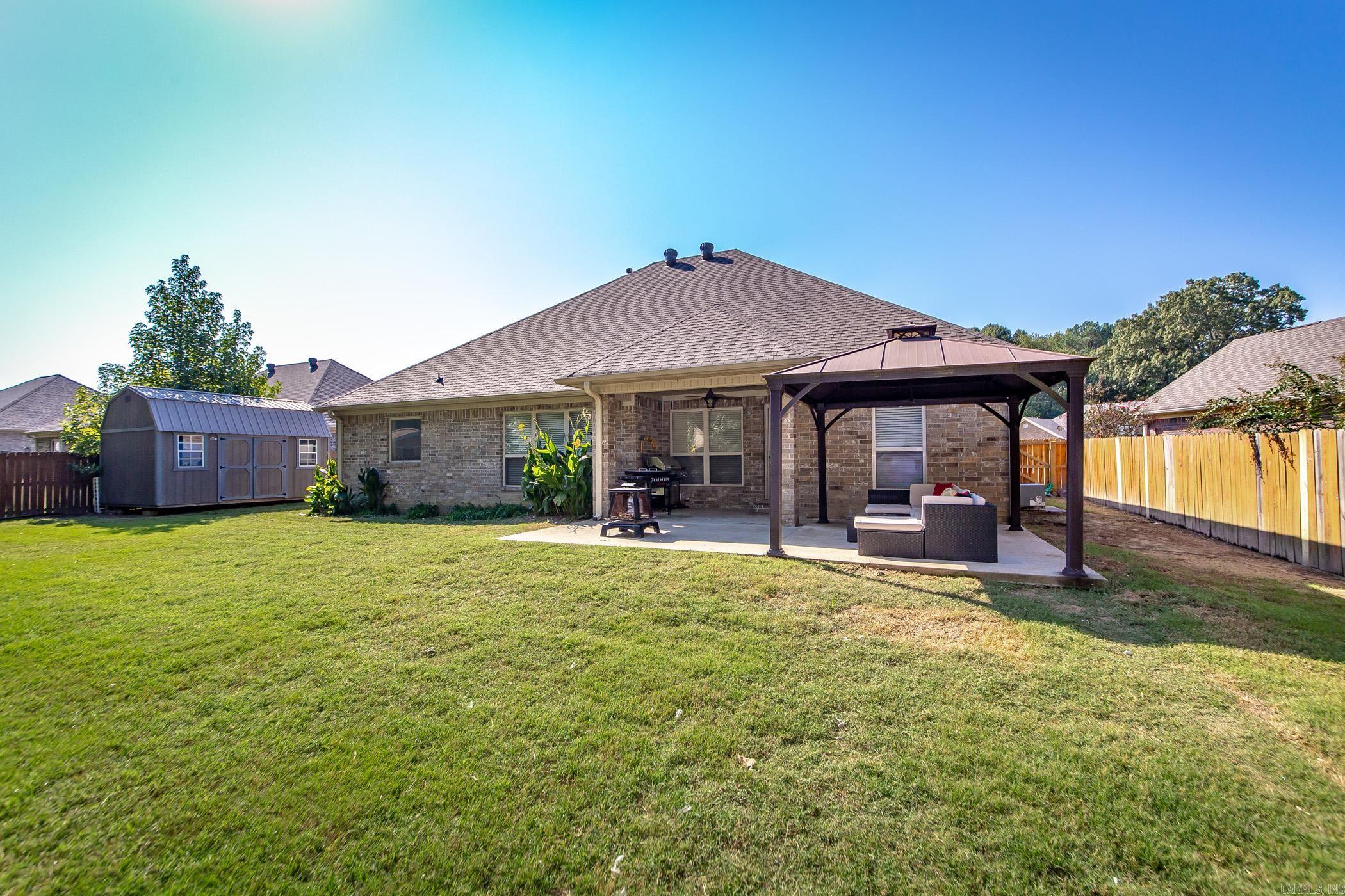 225 Jackson Park Cove