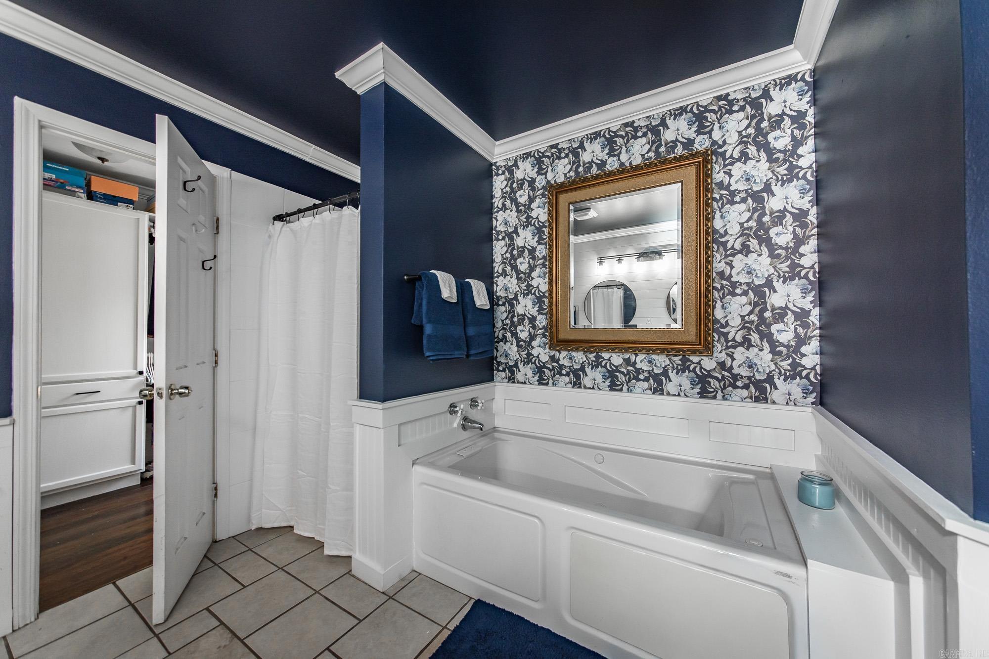 215 Williamson Boulevard