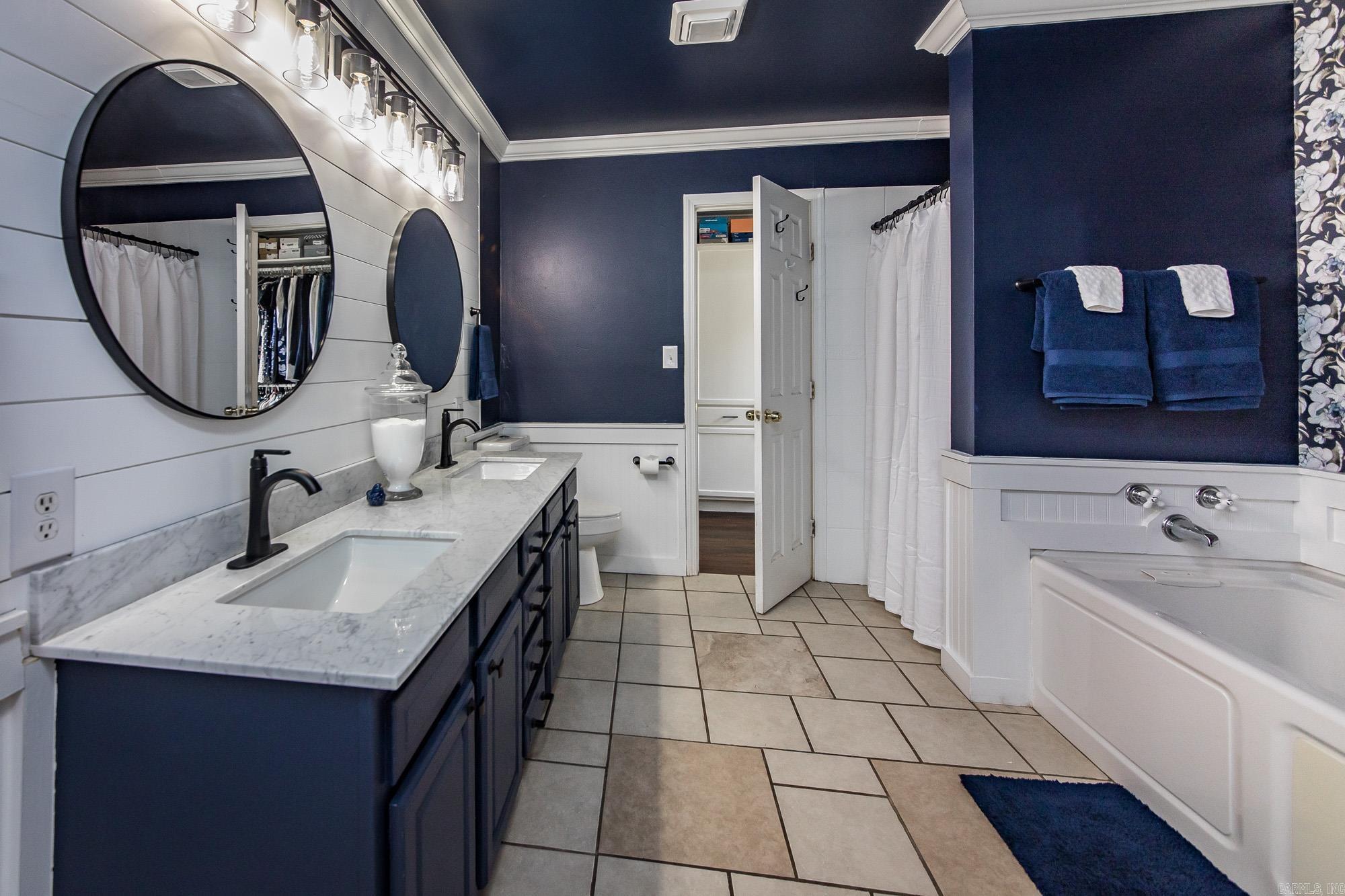 215 Williamson Boulevard