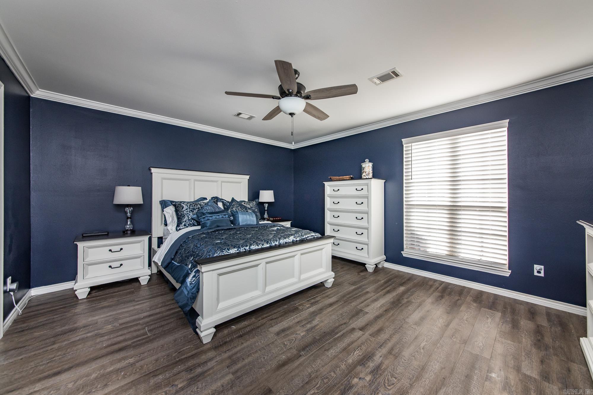 215 Williamson Boulevard