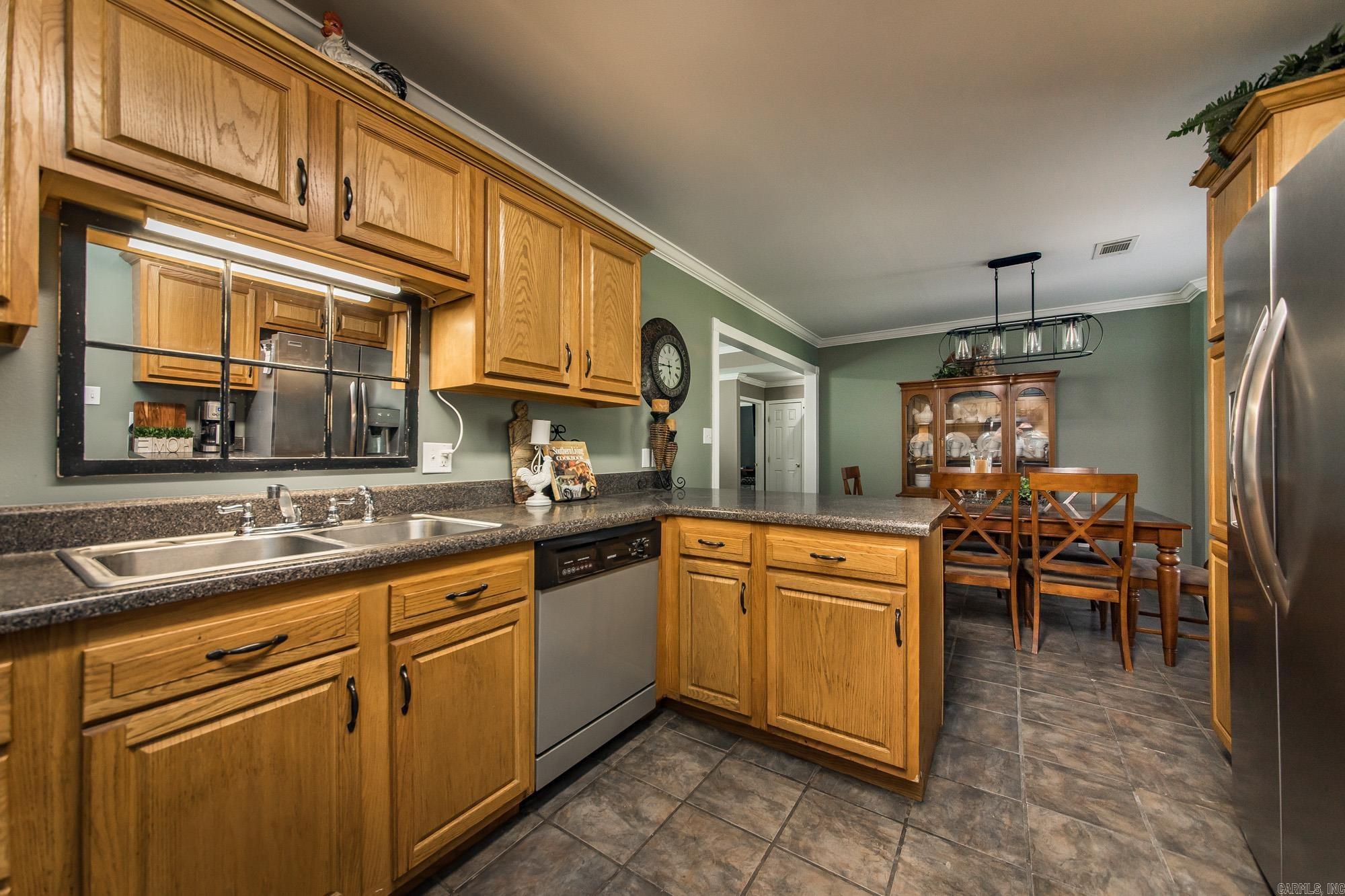 215 Williamson Boulevard