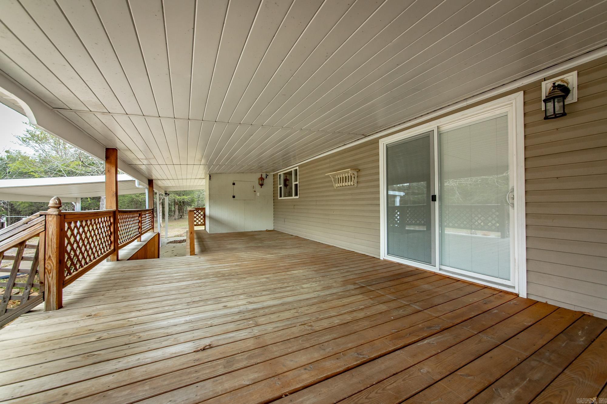 103 N Skyview Circle