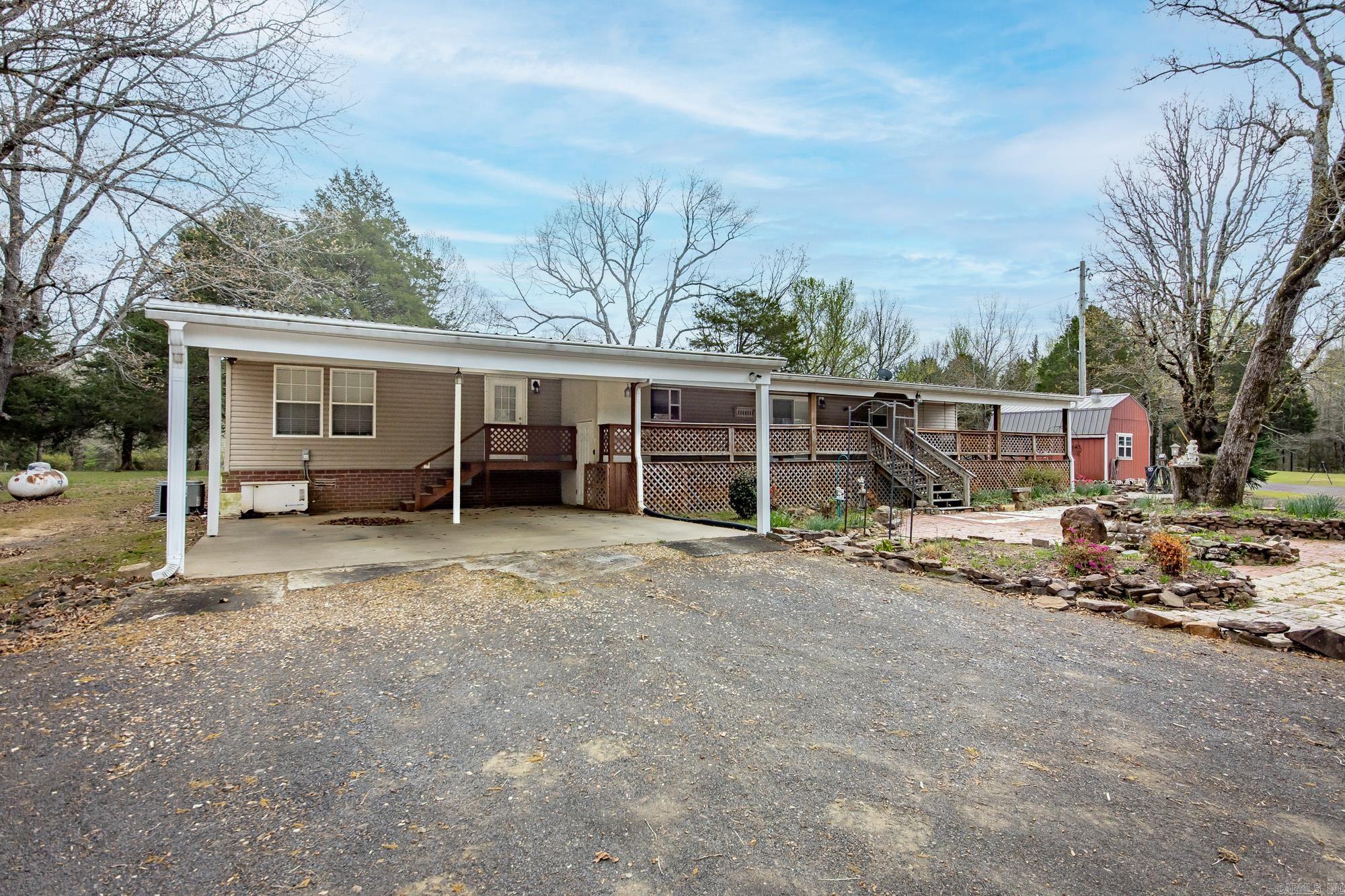 103 N Skyview Circle