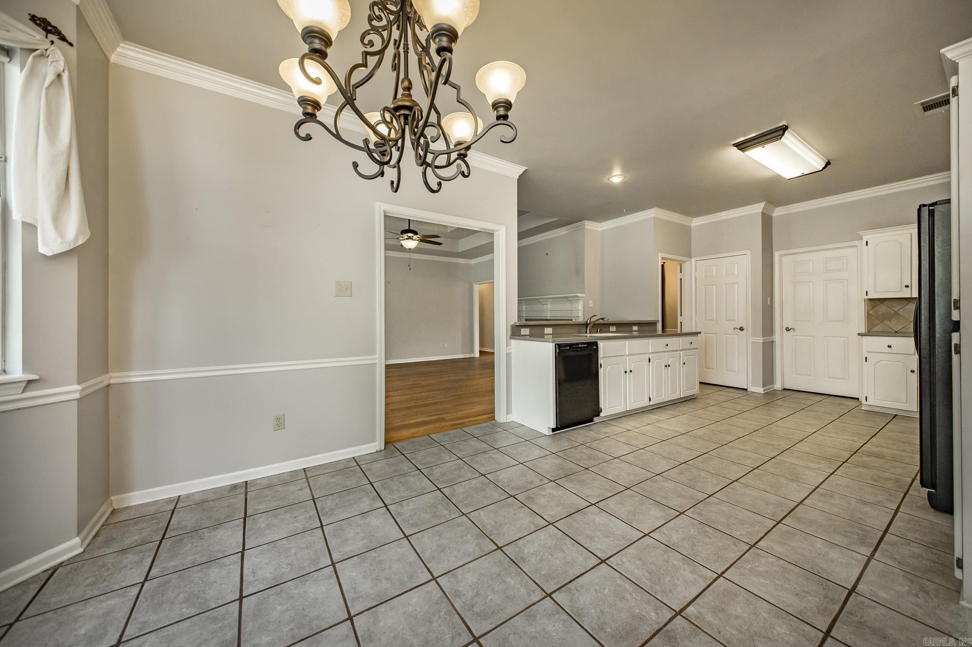44 Glendale Drive