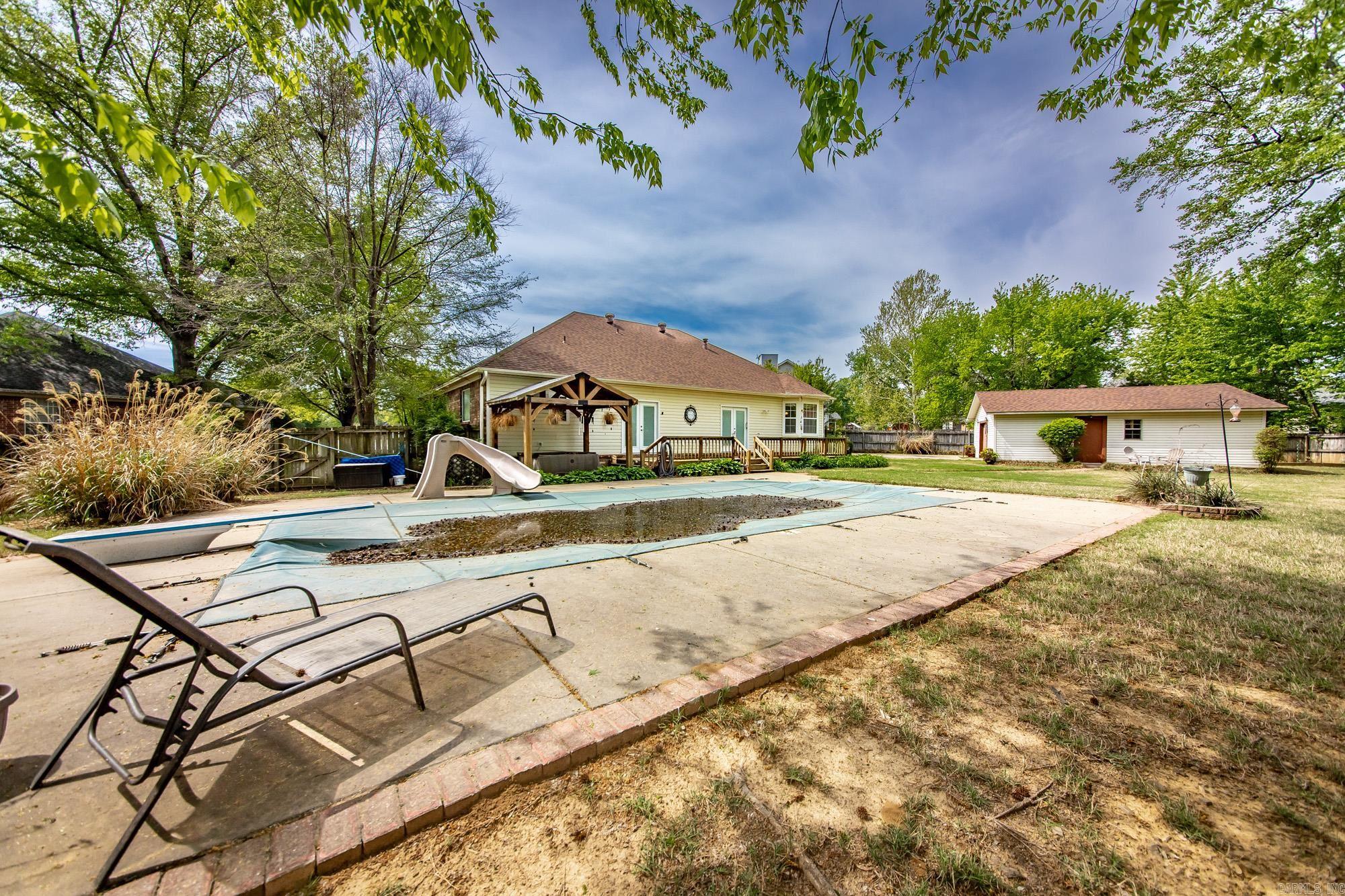 44 Glendale Drive
