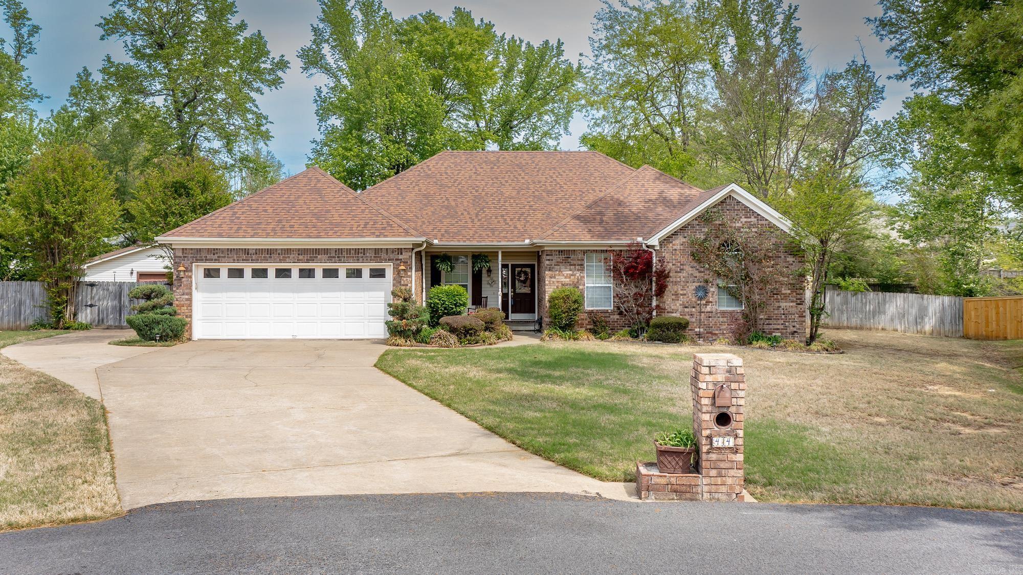 44 Glendale Drive