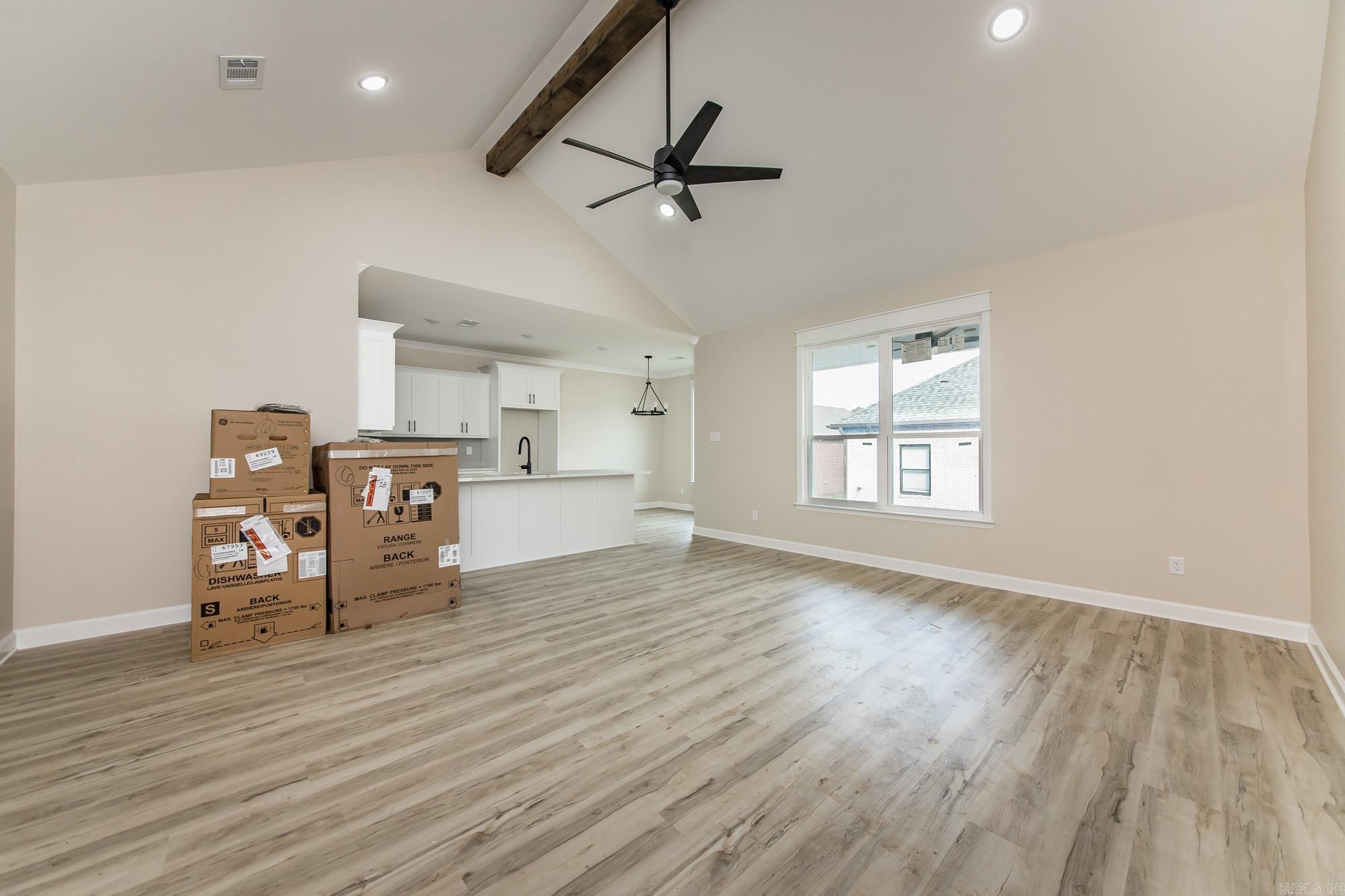 944 Villa Vista Circle