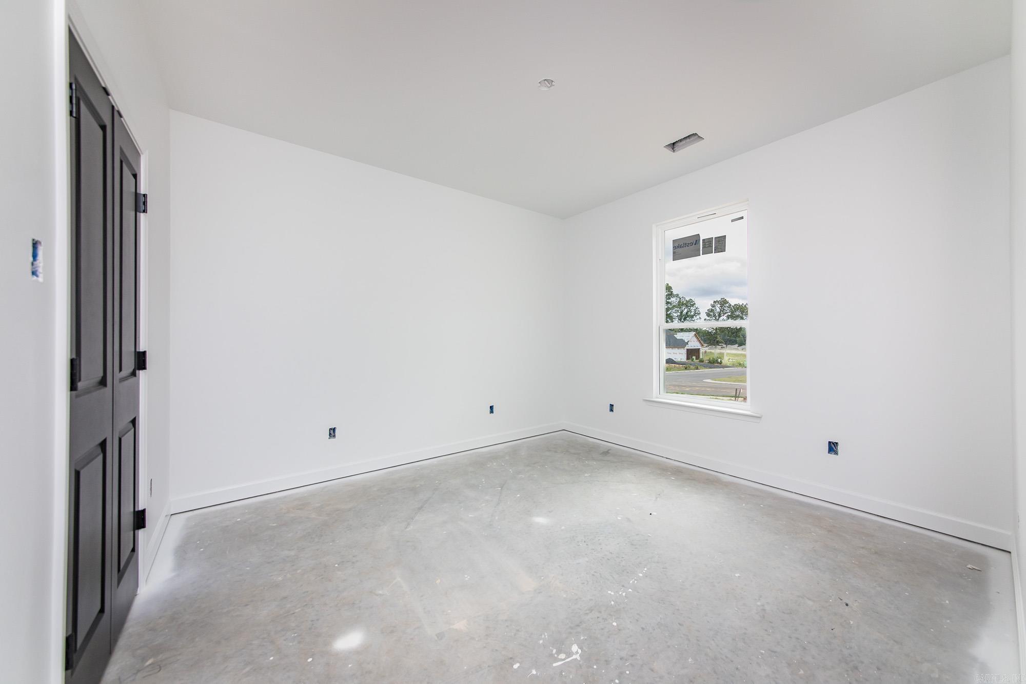 1046 Stagecoach Boulevard