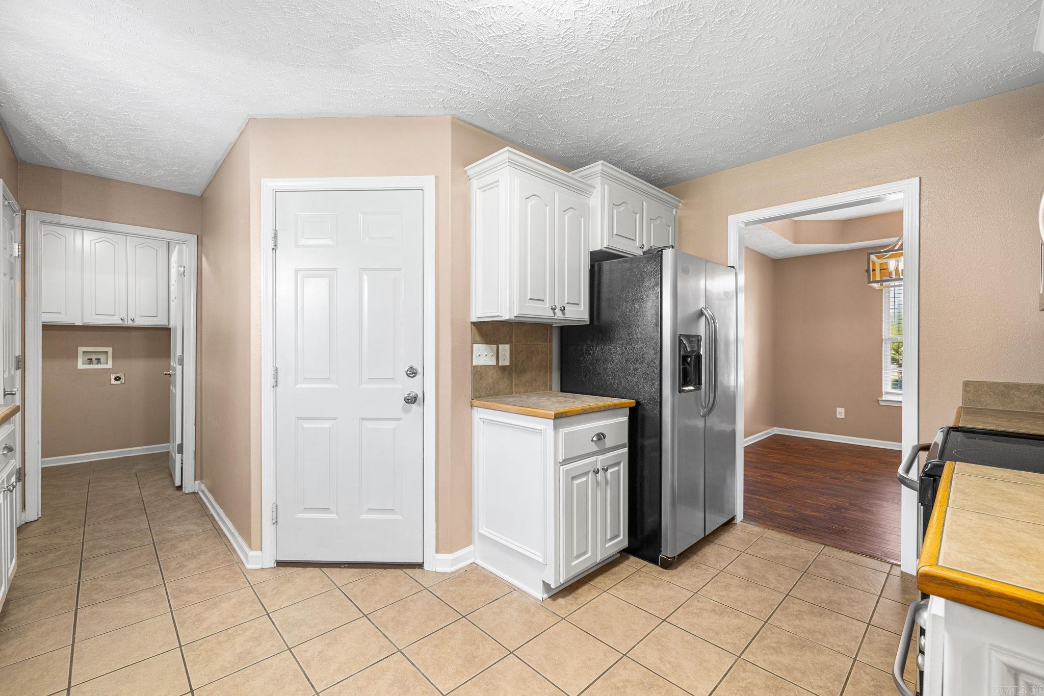305 Weathering Lane