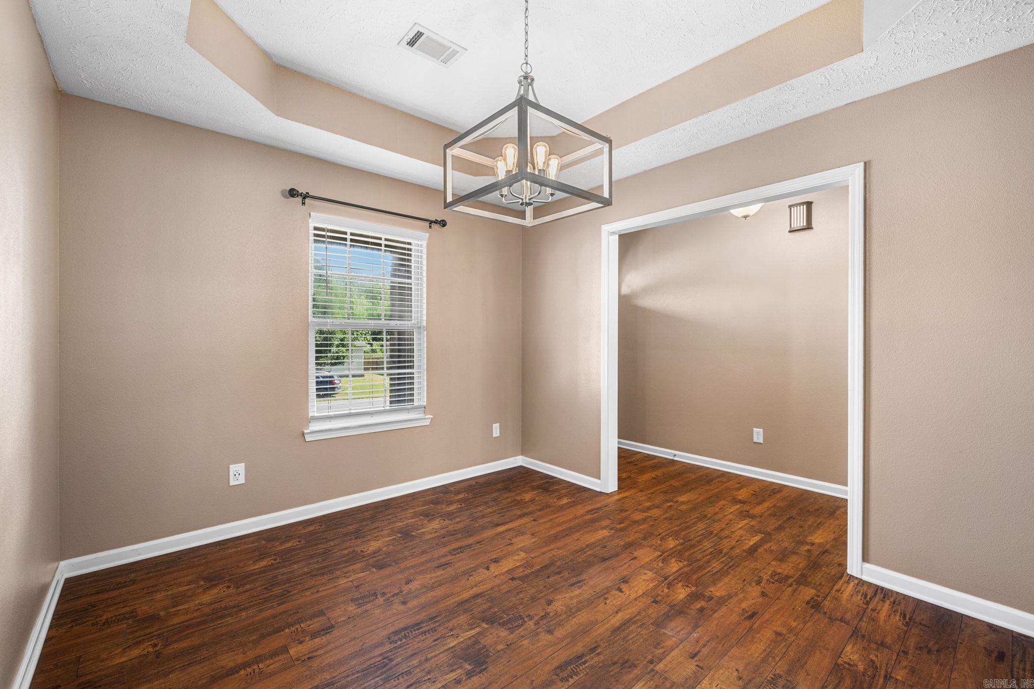 305 Weathering Lane