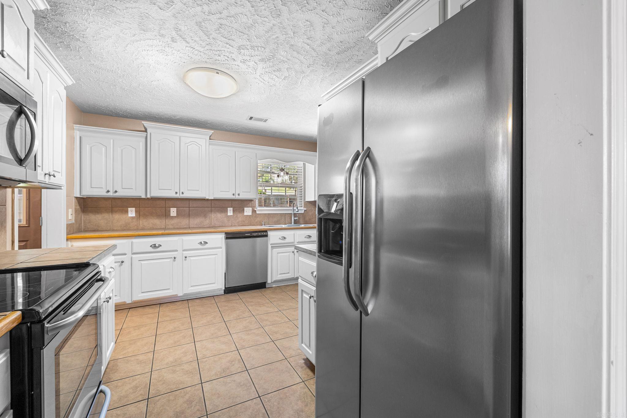 305 Weathering Lane