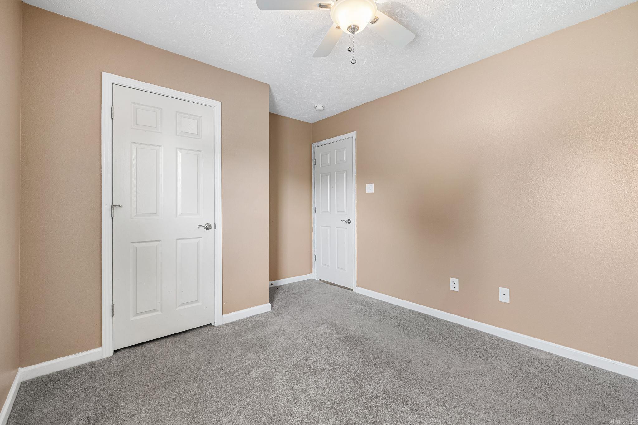 305 Weathering Lane