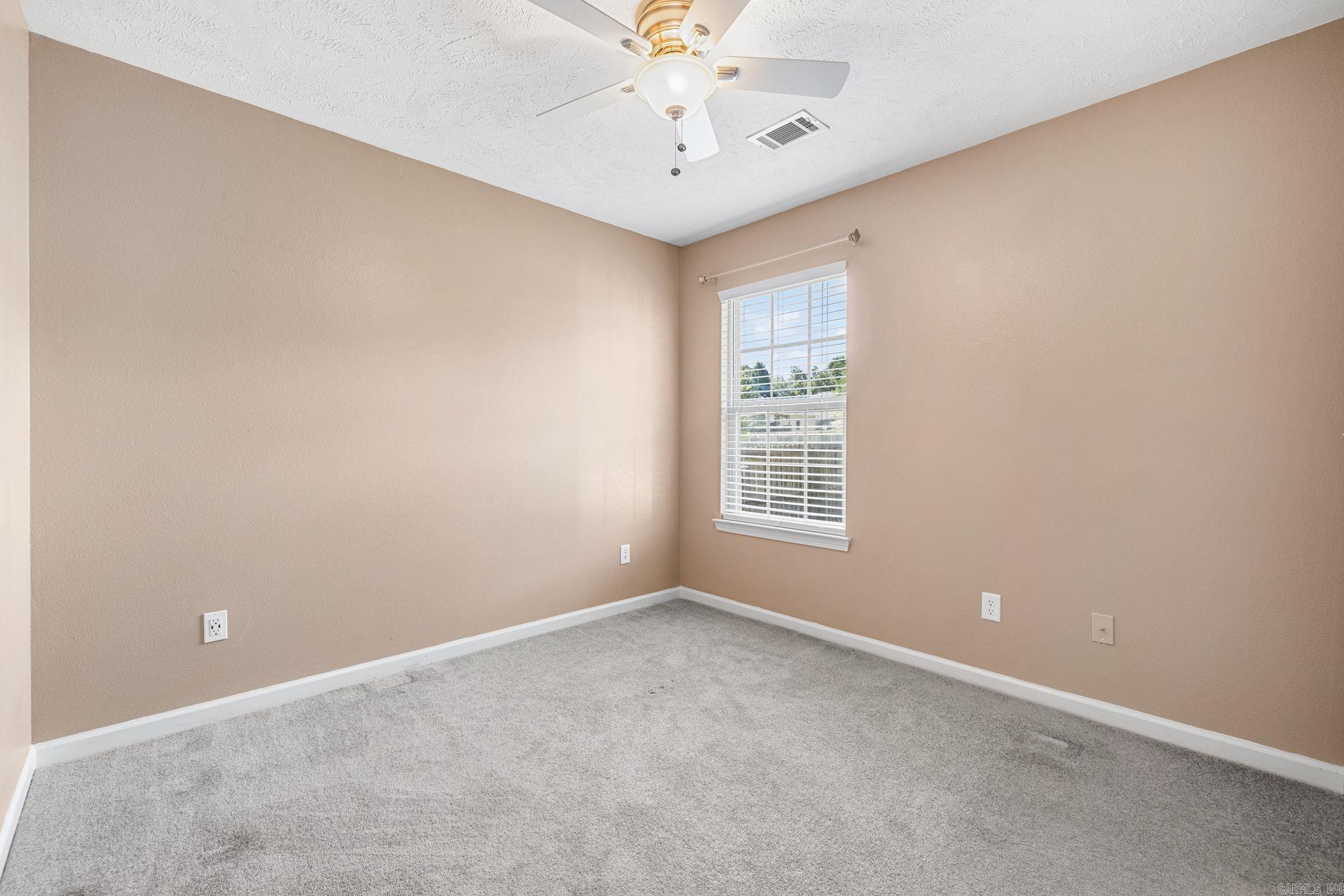 305 Weathering Lane