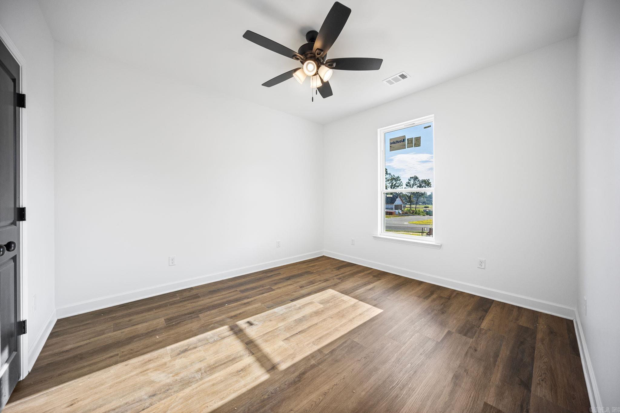 1046 Stagecoach Boulevard