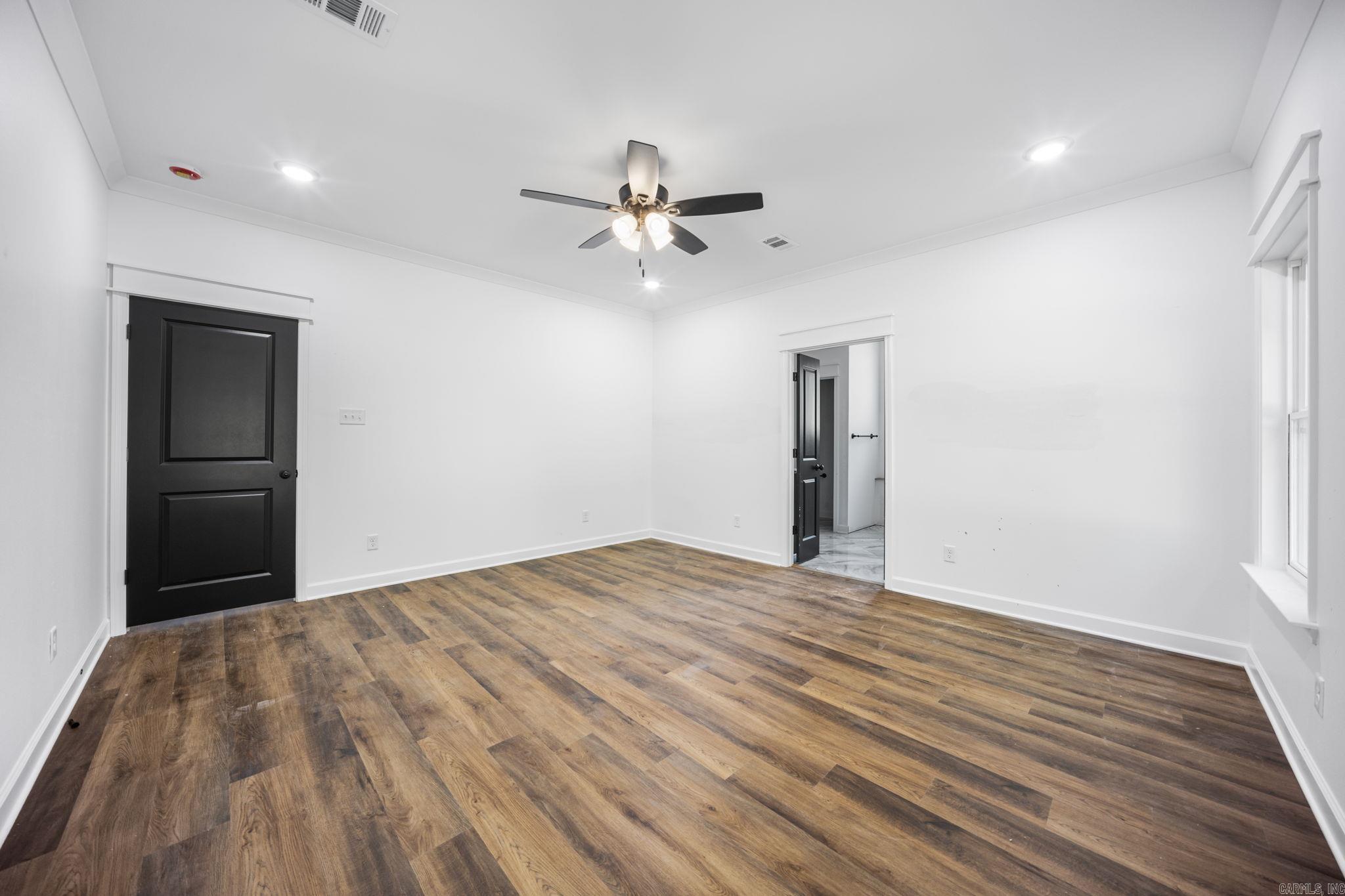 1046 Stagecoach Boulevard