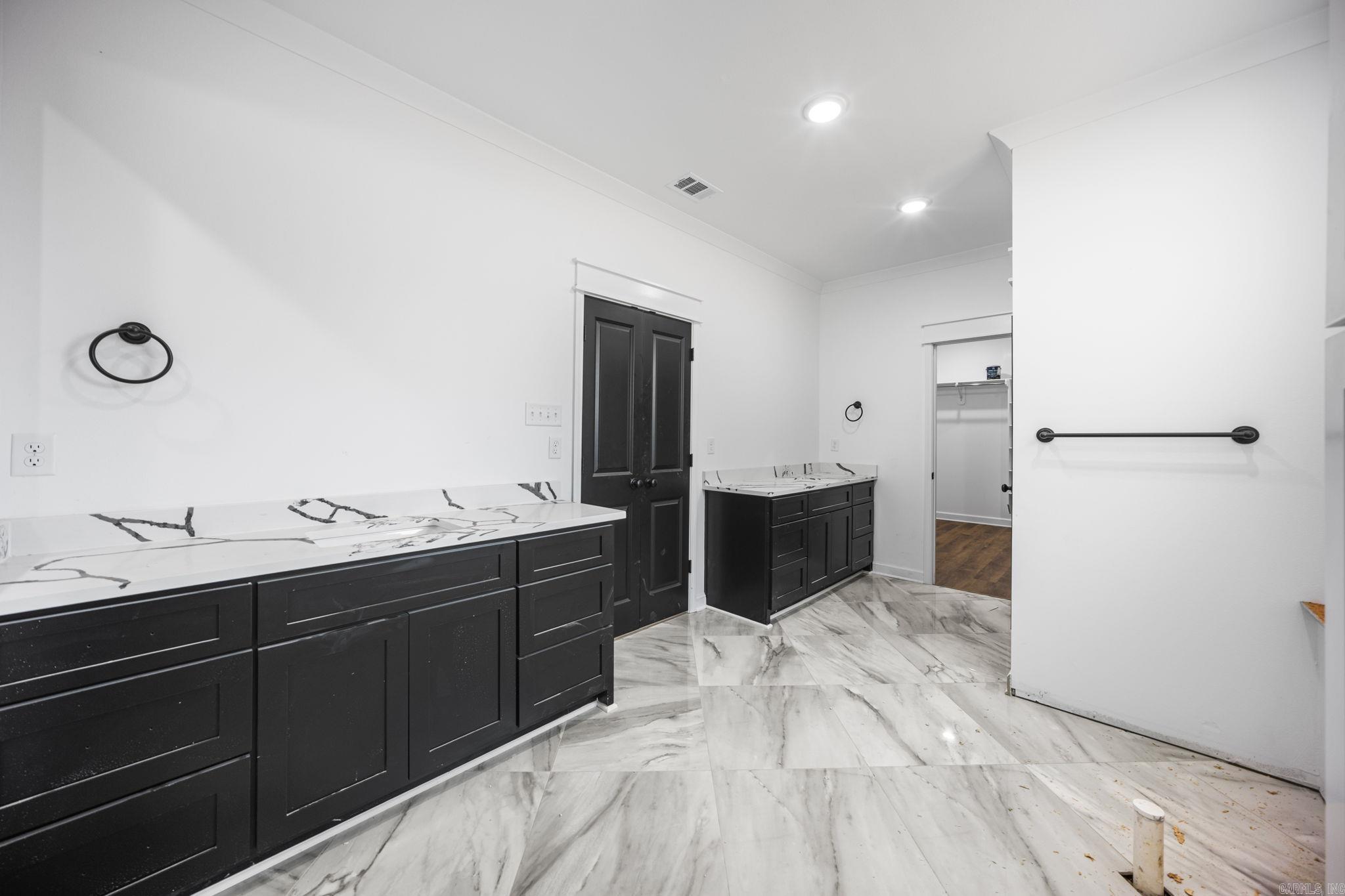1046 Stagecoach Boulevard