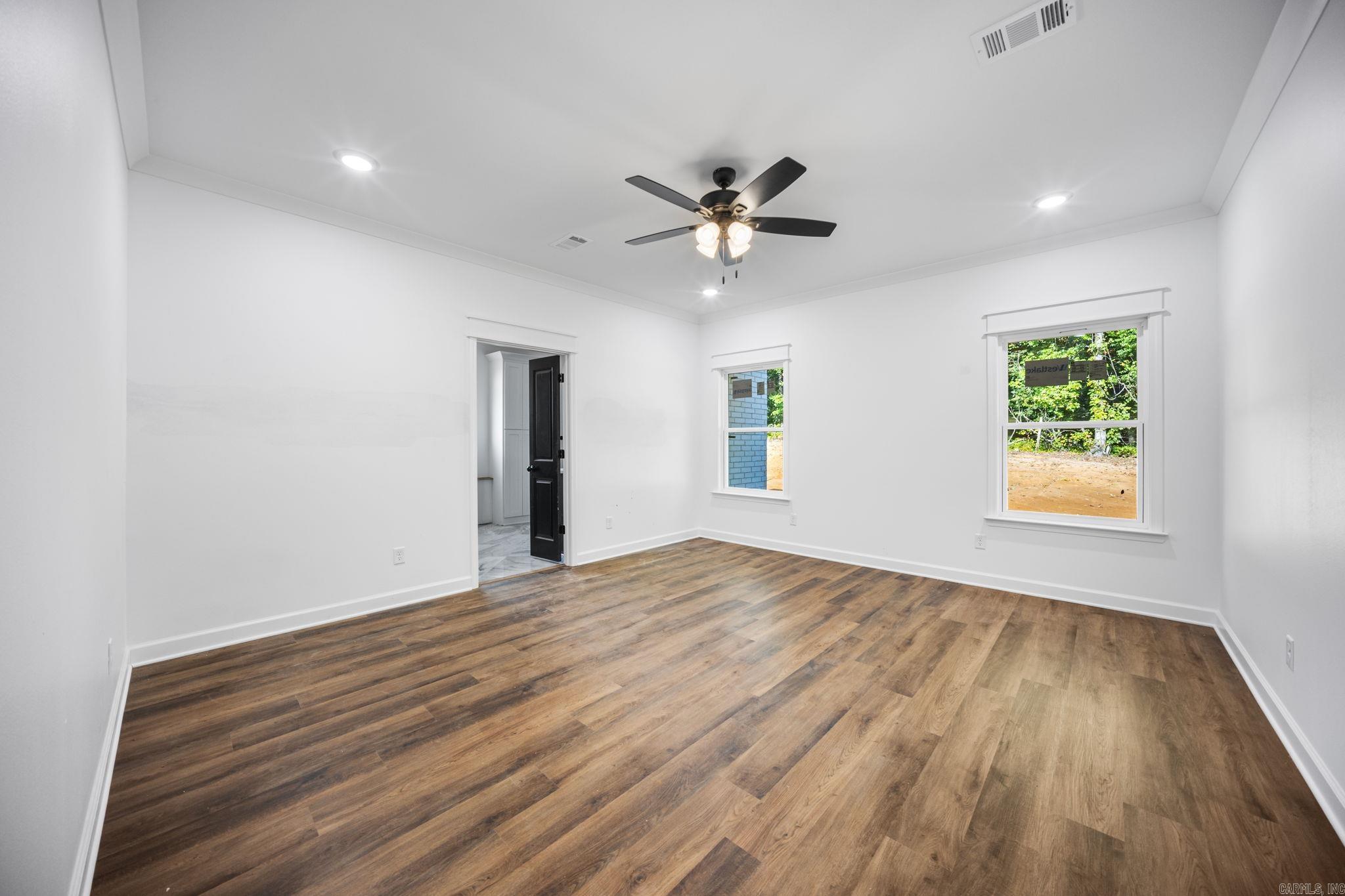 1046 Stagecoach Boulevard