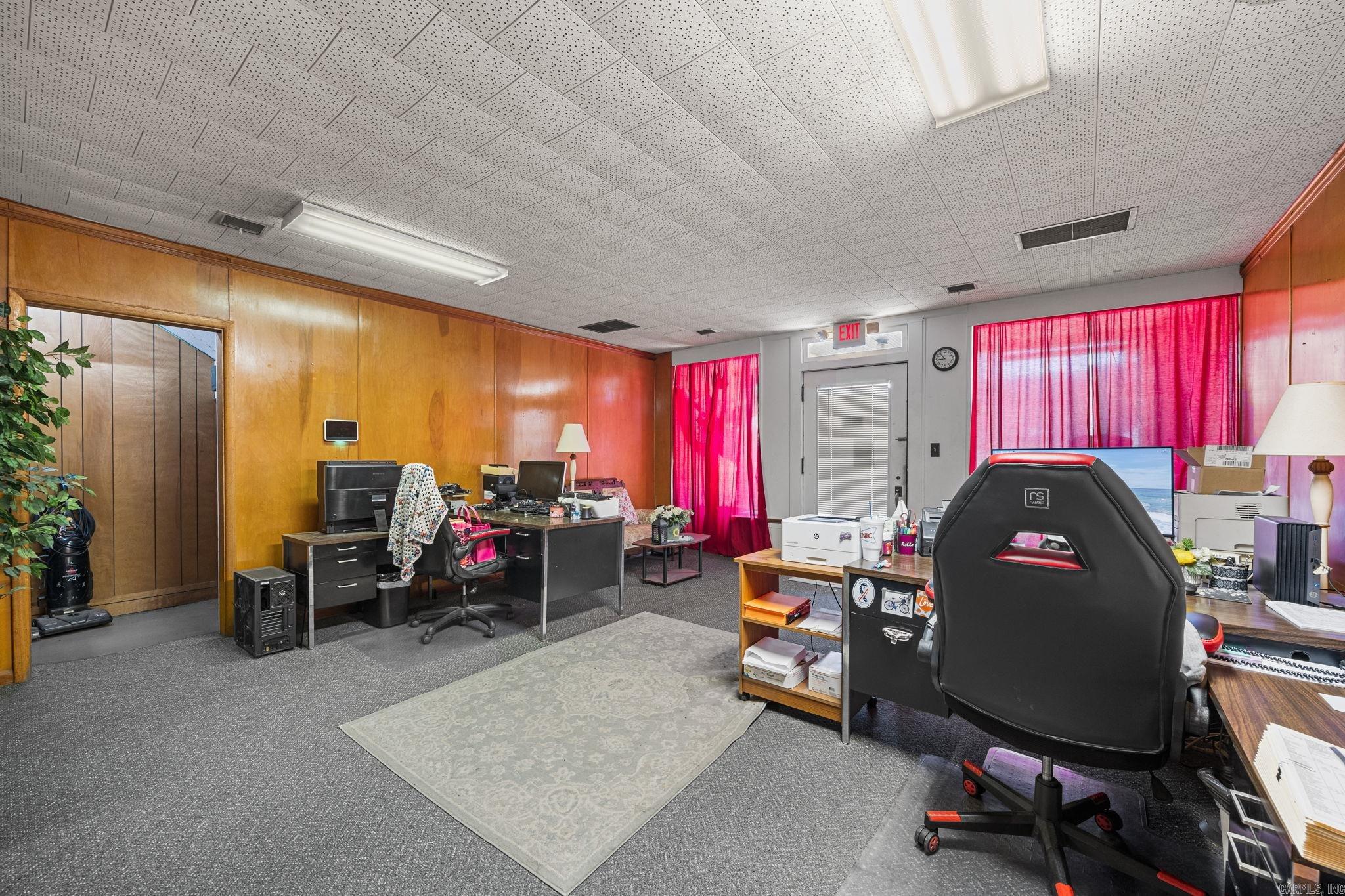 102 NW Front Street Unit: Suite 2