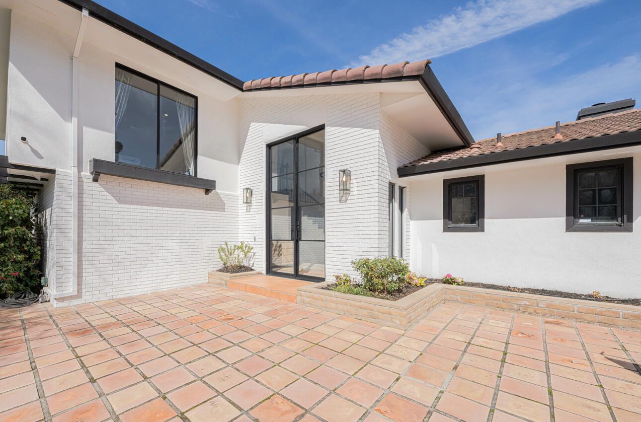 19625 Redding DR