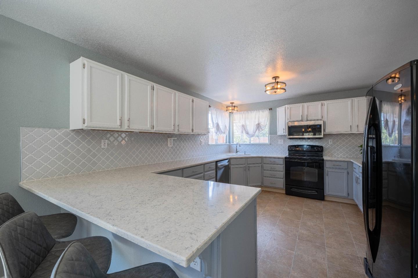 143 Tucker Road 1