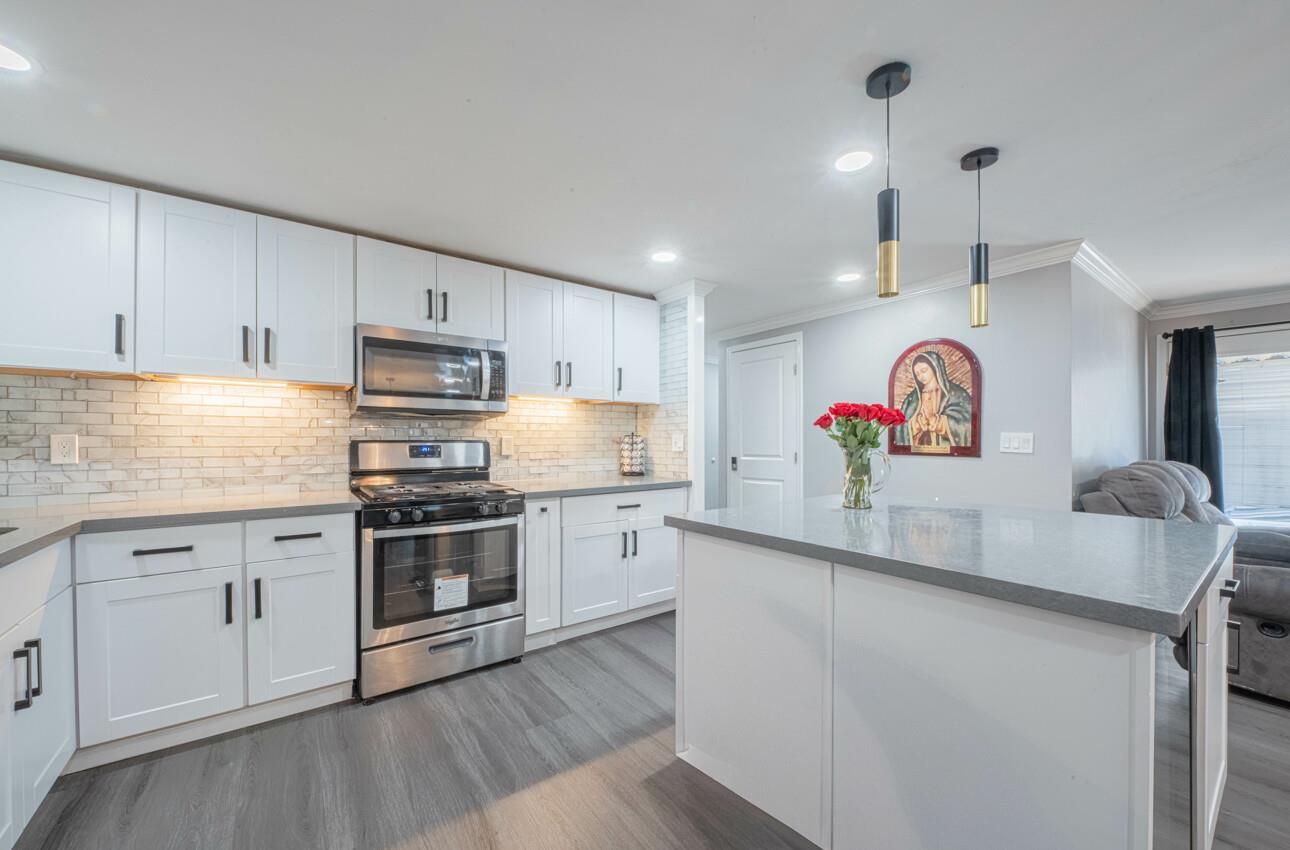 255 E Bolivar Street Unit: 41