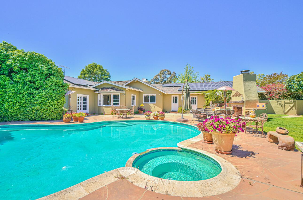 29225 Canyon Road
