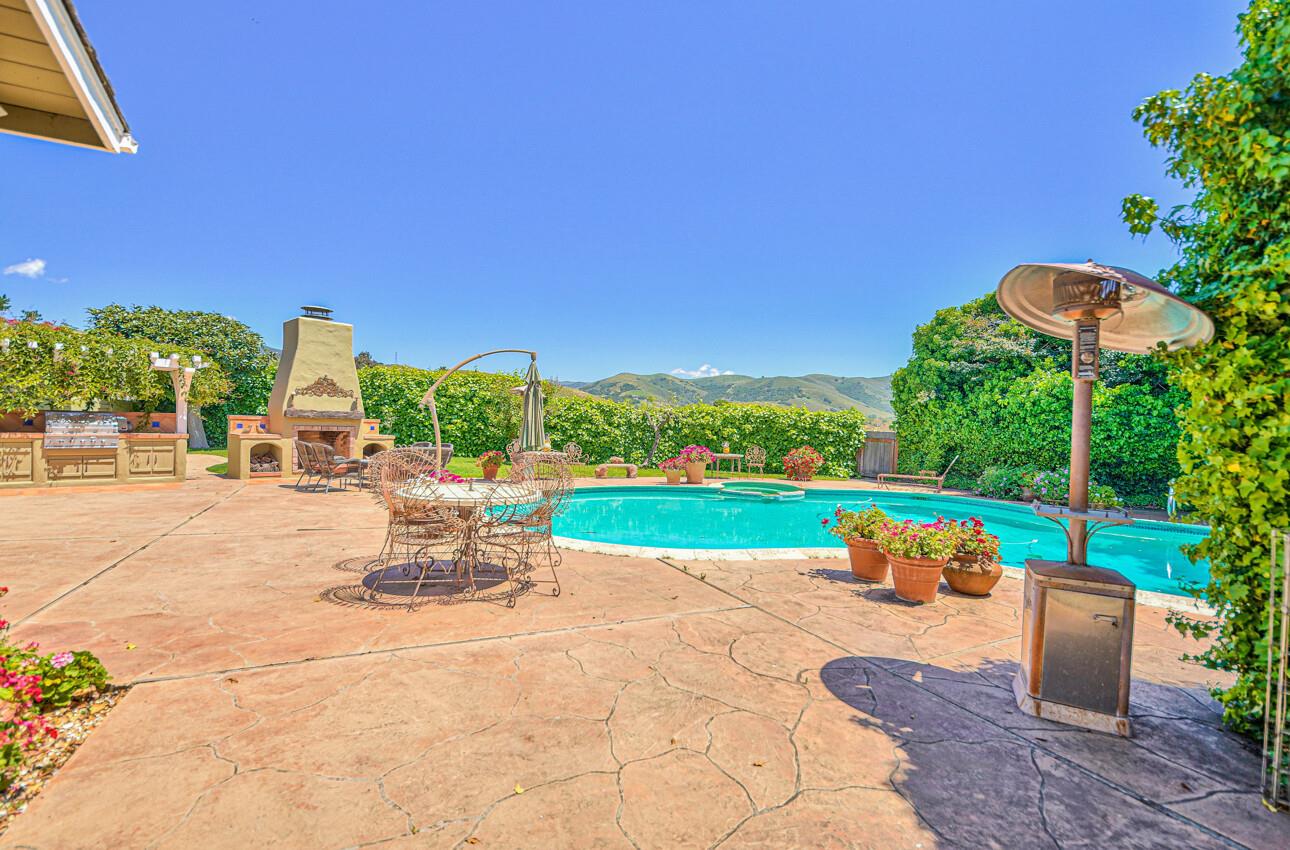 29225 Canyon Road