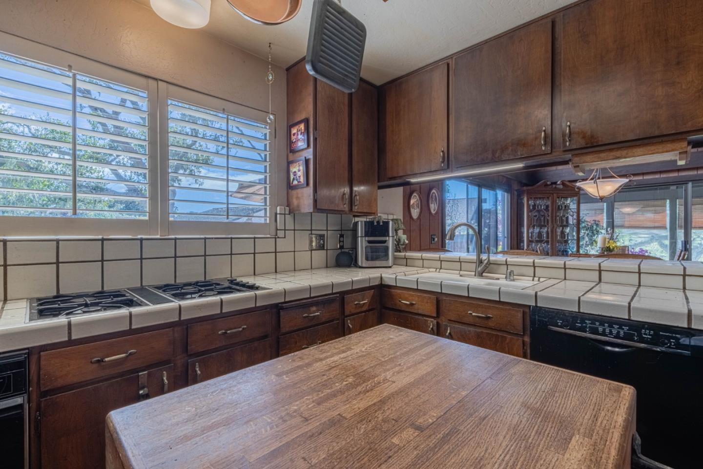 14190 Reservation Road