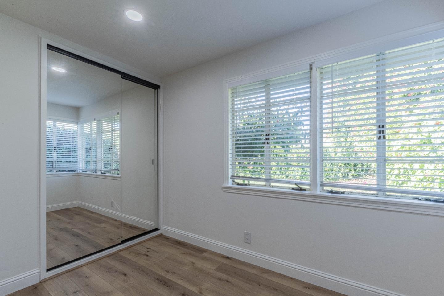 239 Oak Street