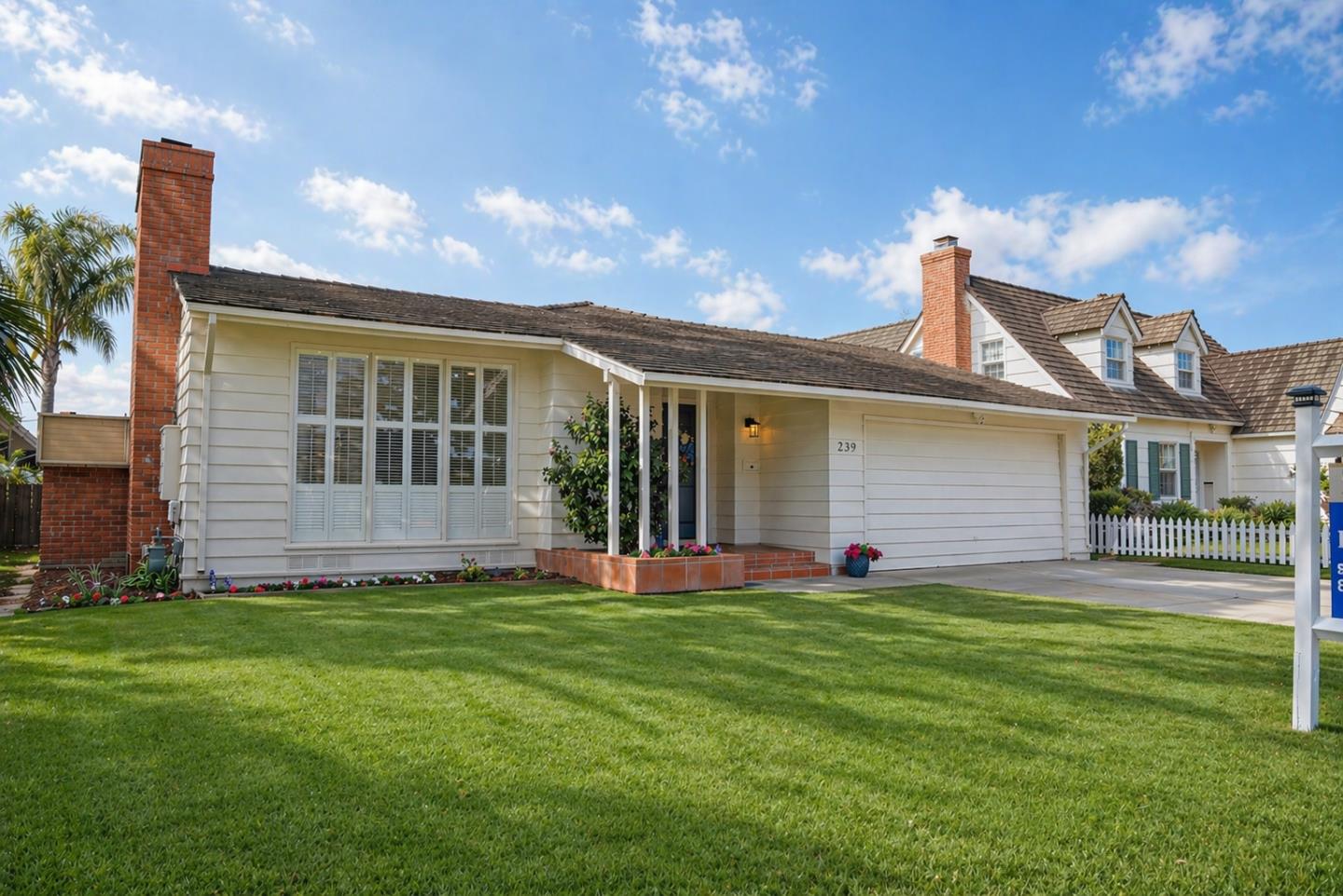 239 Oak Street