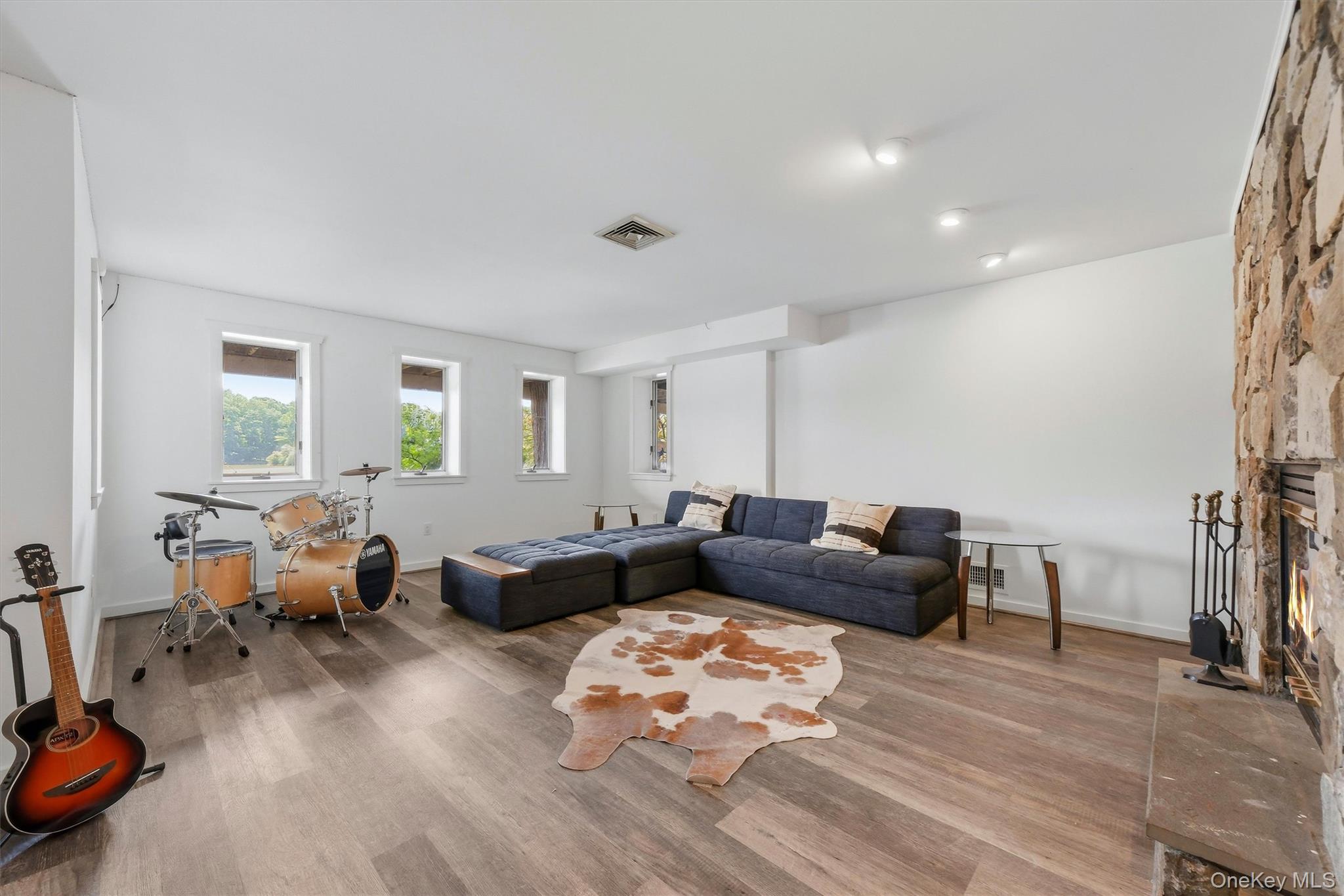 101 Westchester Avenue