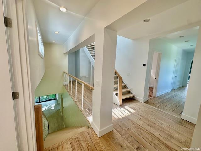 32 Brook Lane