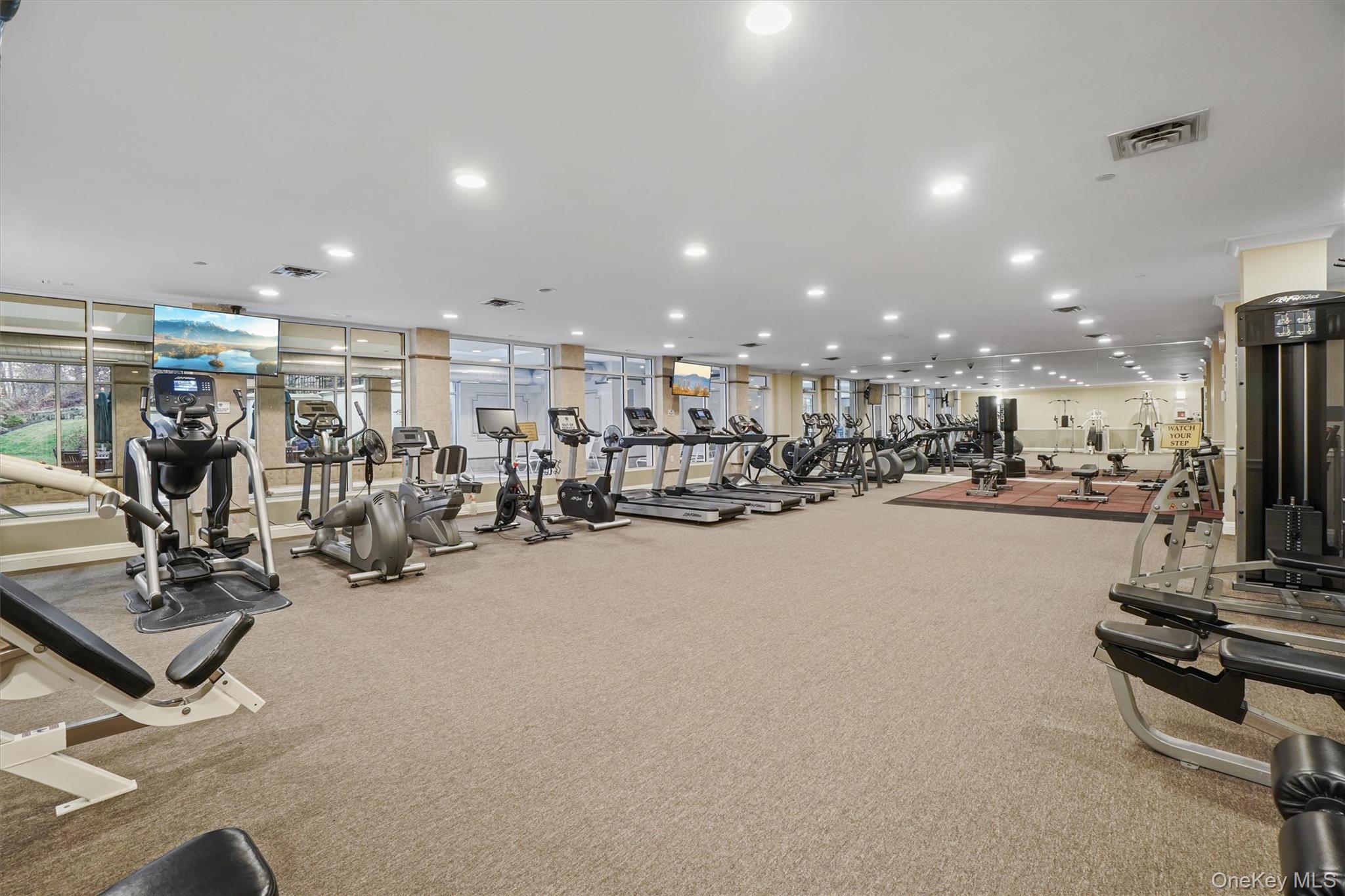 427 Trump Park Unit: 427A