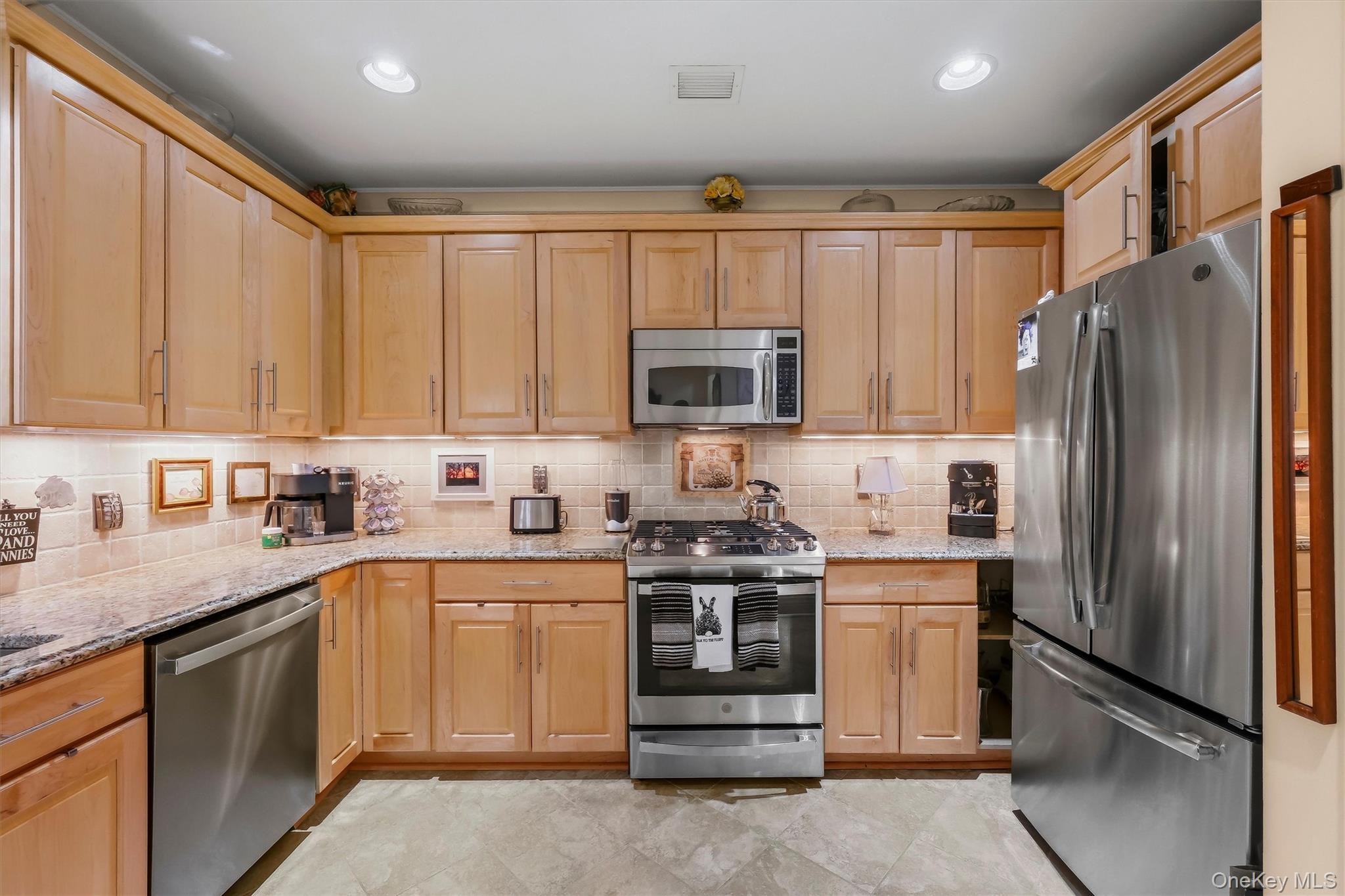 427 Trump Park Unit: 427A