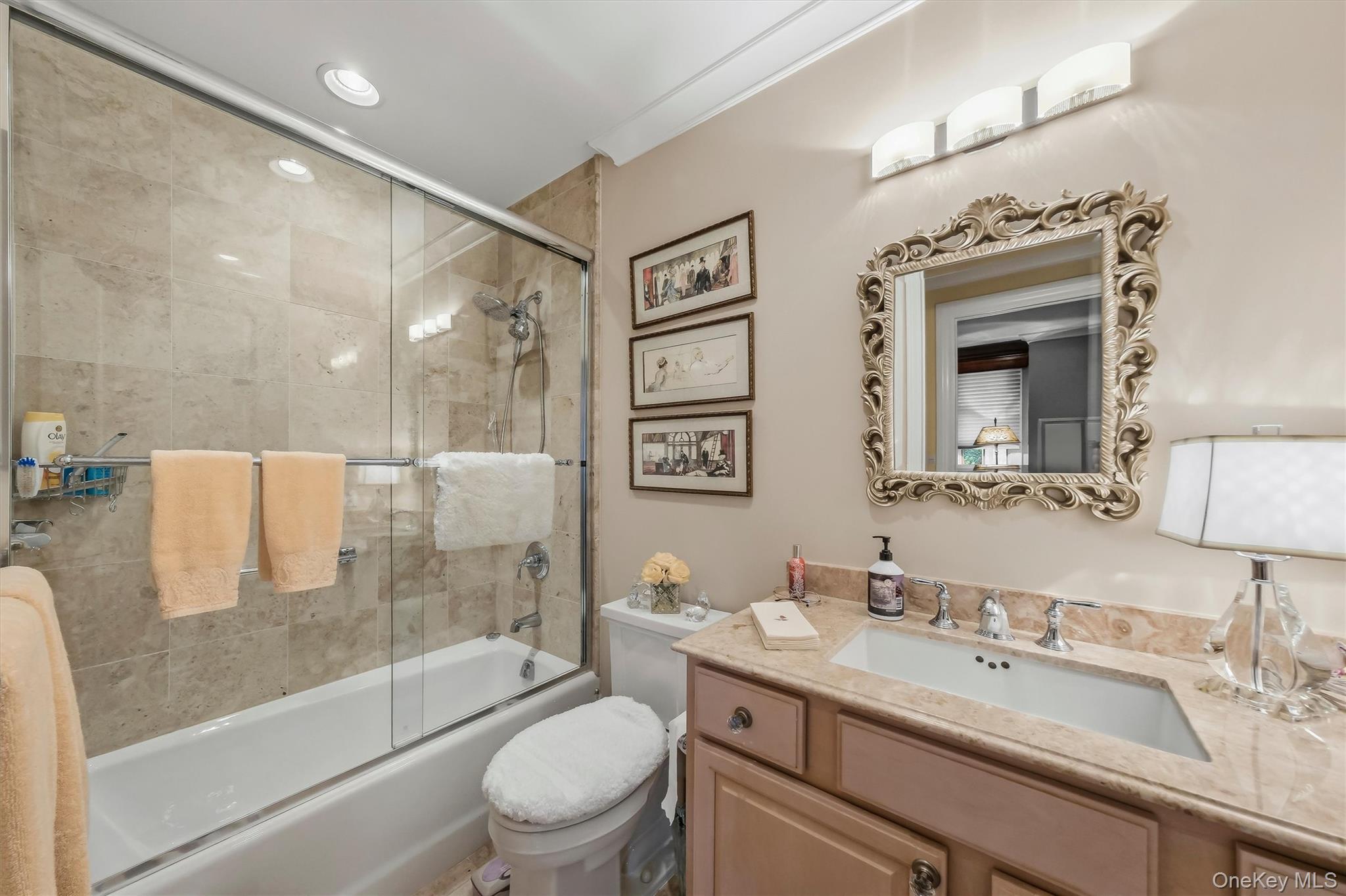 427 Trump Park Unit: 427A