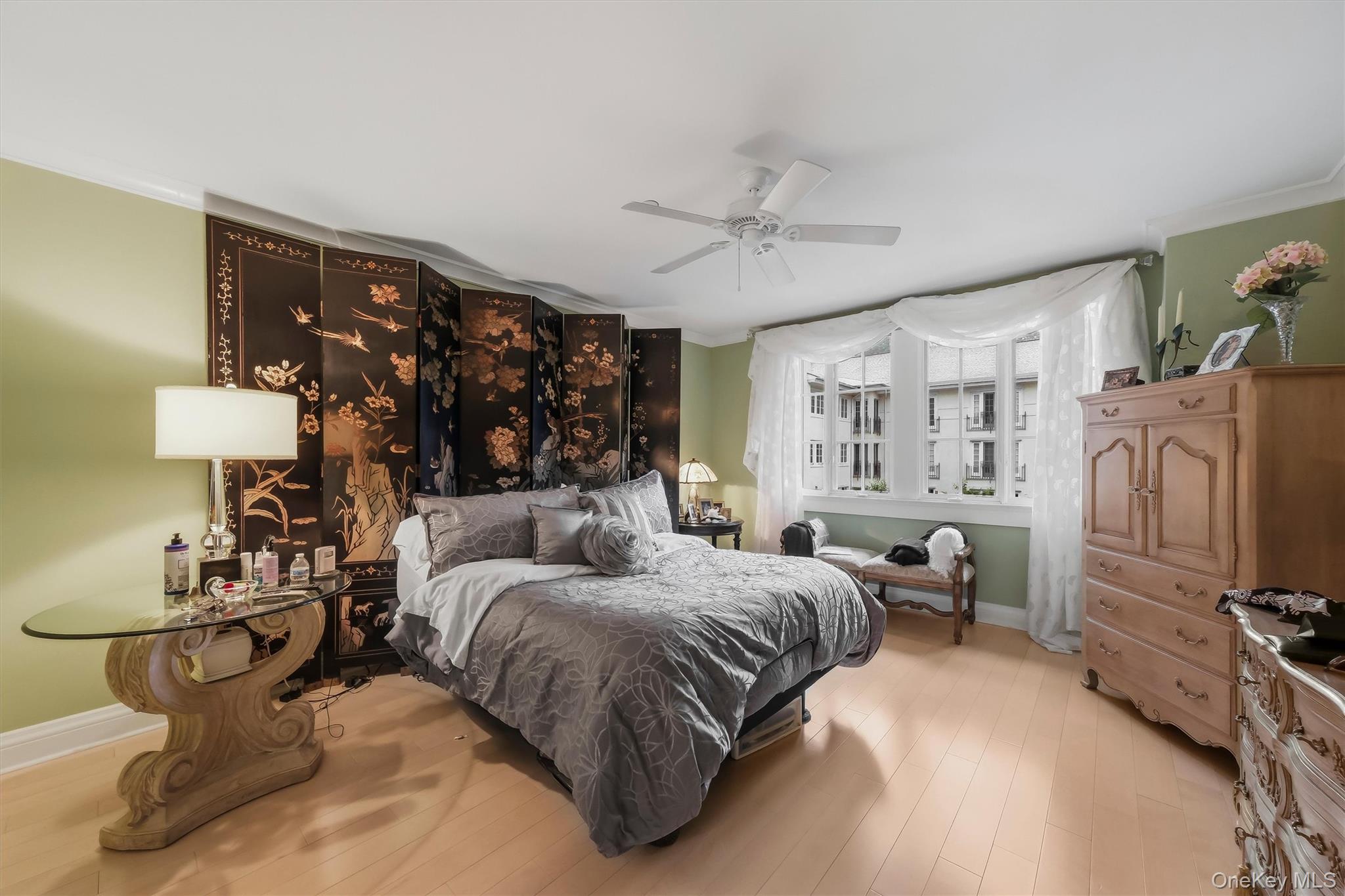 427 Trump Park Unit: 427A