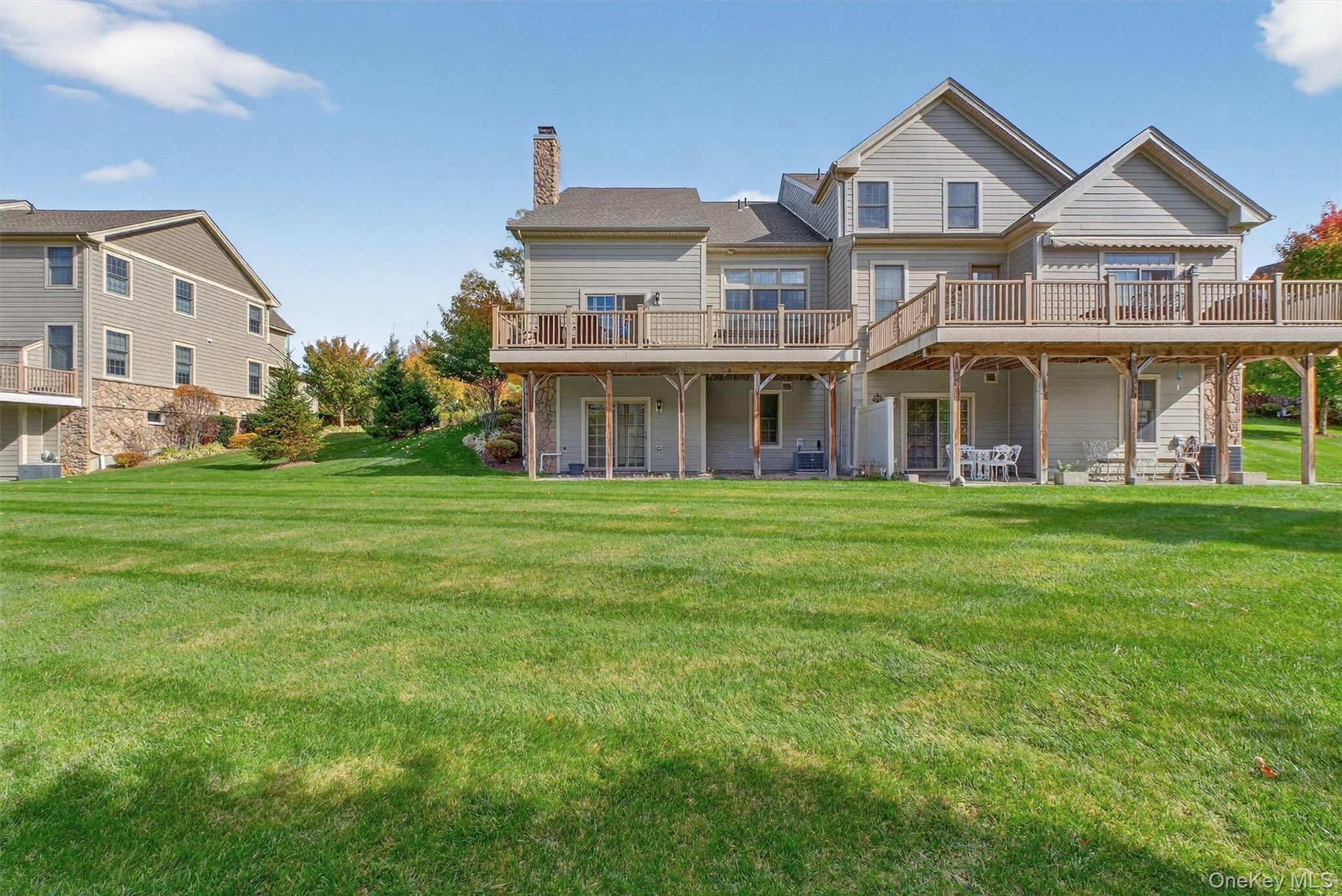 17 Deforest Drive