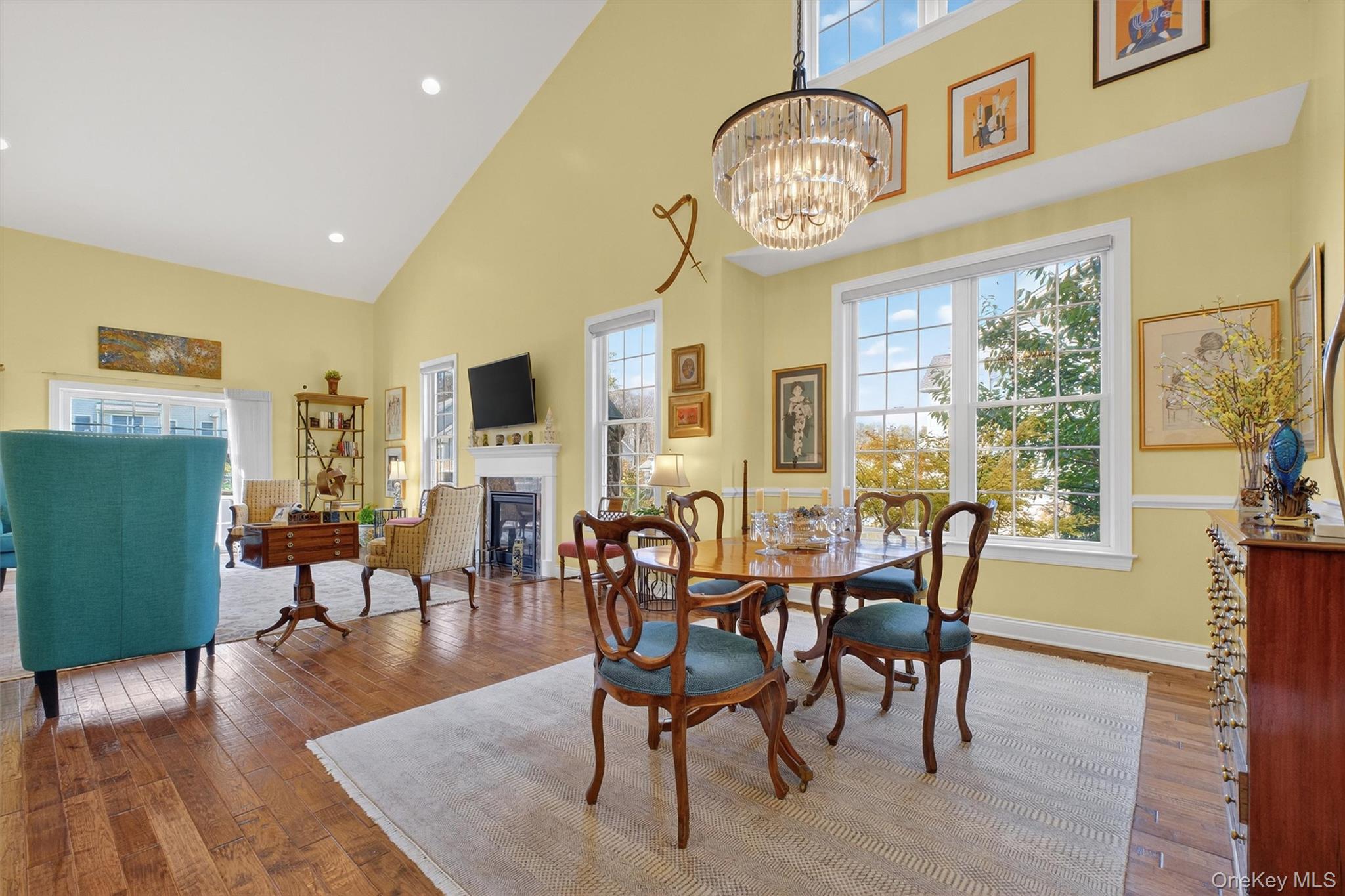 17 Deforest Drive