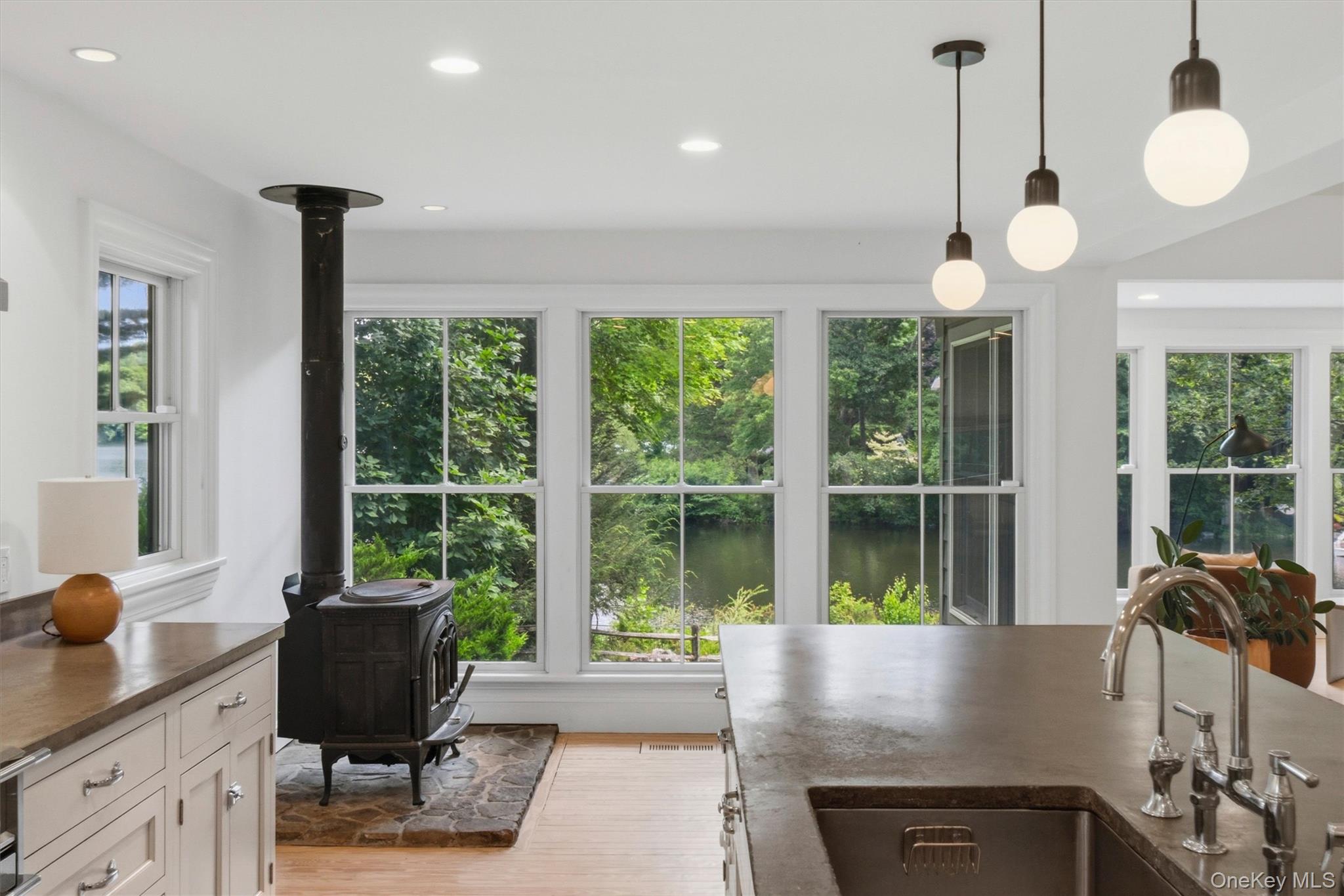 174 Lake Shore Road