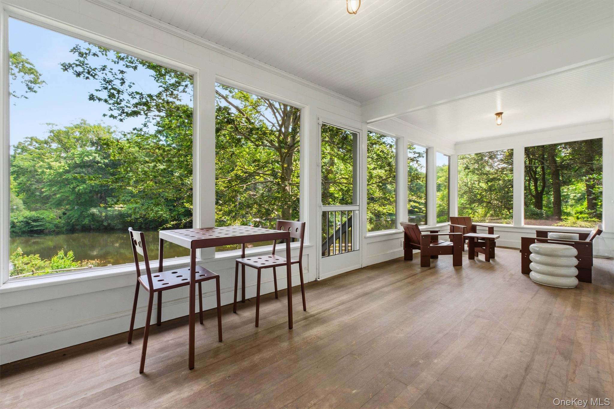 174 Lake Shore Road