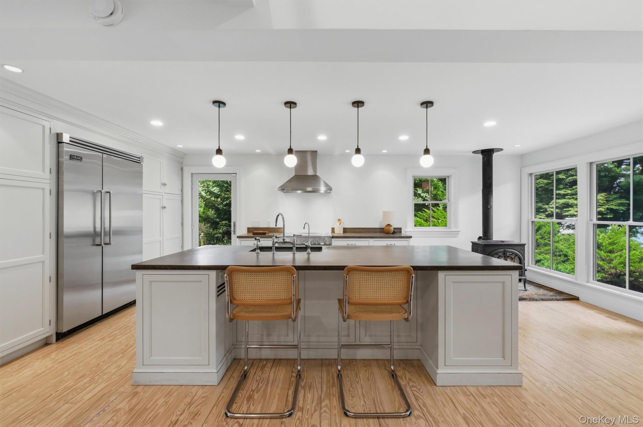 174 Lake Shore Road