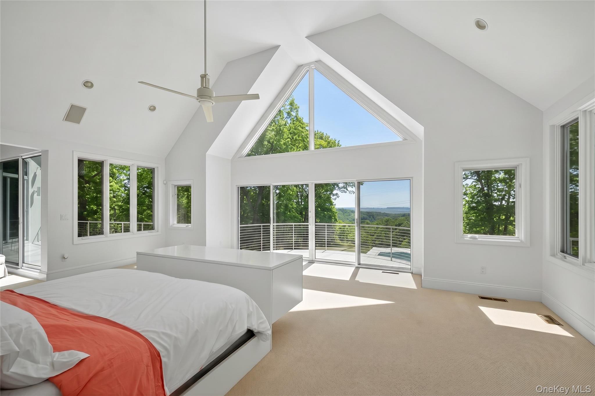 18 Bramblebush Road